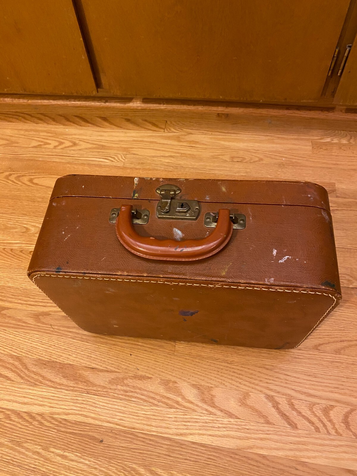 Vintage Congress Luggage Corporation Suitcase 13-1/2″ x 10″ x 5-1/2″ with Mirror