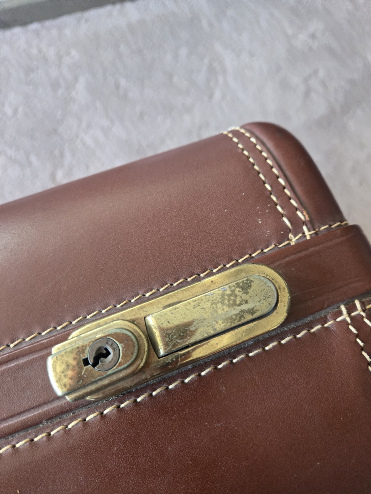 VTG J.C. HIGGINS MEN’S TWO SUITER CASE-1950s-Never Used- Orig Tag,keys,hangers