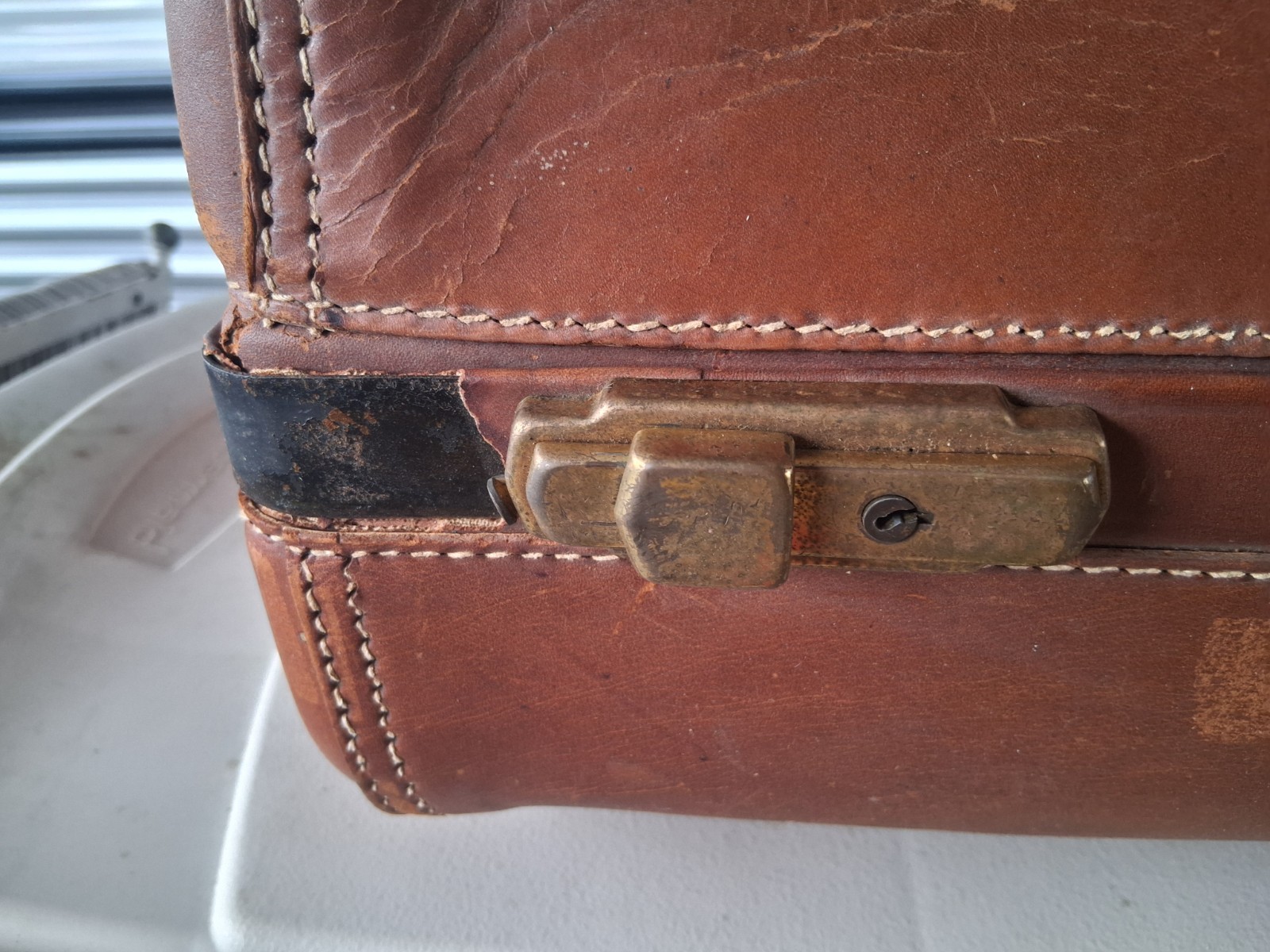 Vintage Platt Gaurdsman Full Cowhide Leather Suitcase 1940’s MCM
