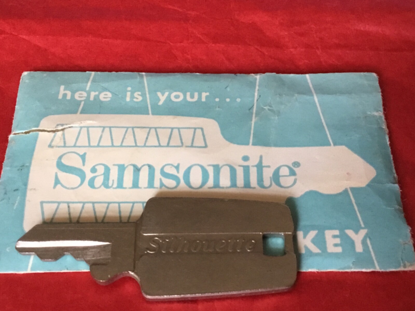 Samsonite Silouette Luggage Key 69 Shwayder Bros. Inc USA in Original Sleeve