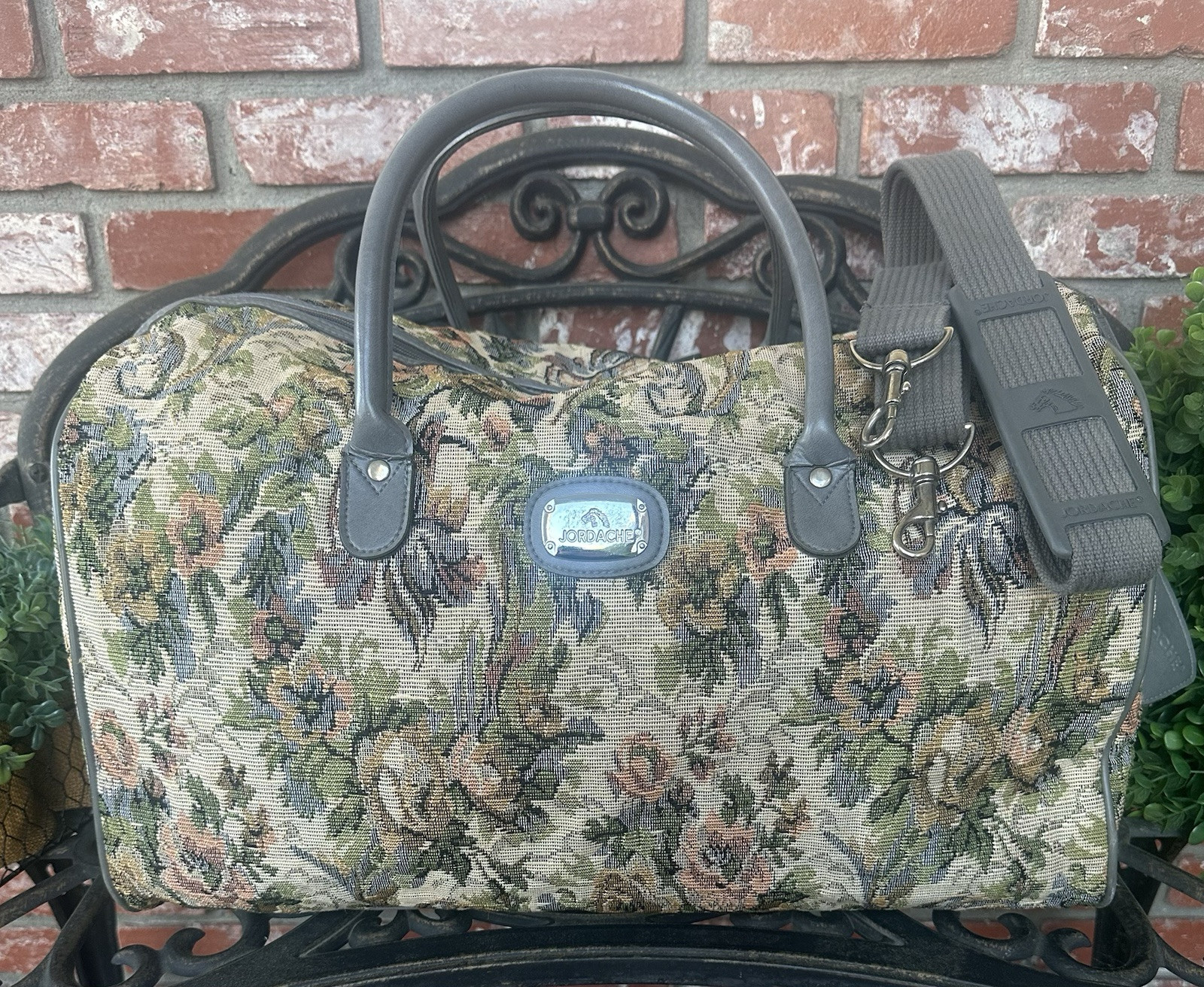 Vintage Jordache Tapestry Weekender Bag; Floral W/Strap & ID Tag; Lock /Two Keys
