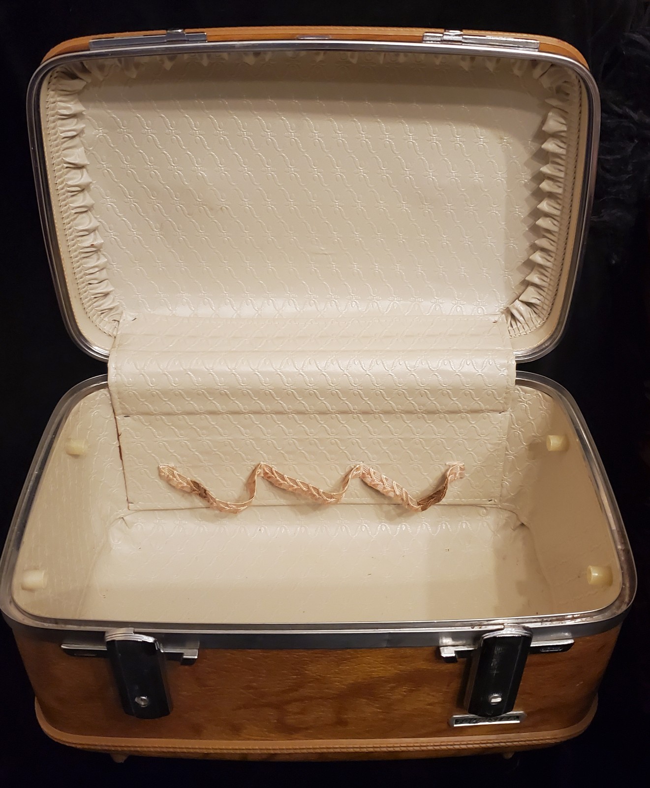 Vintage AMERICAN TOURISTER Marbled Brown Train & Travel Makeup Case VERY CLEAN