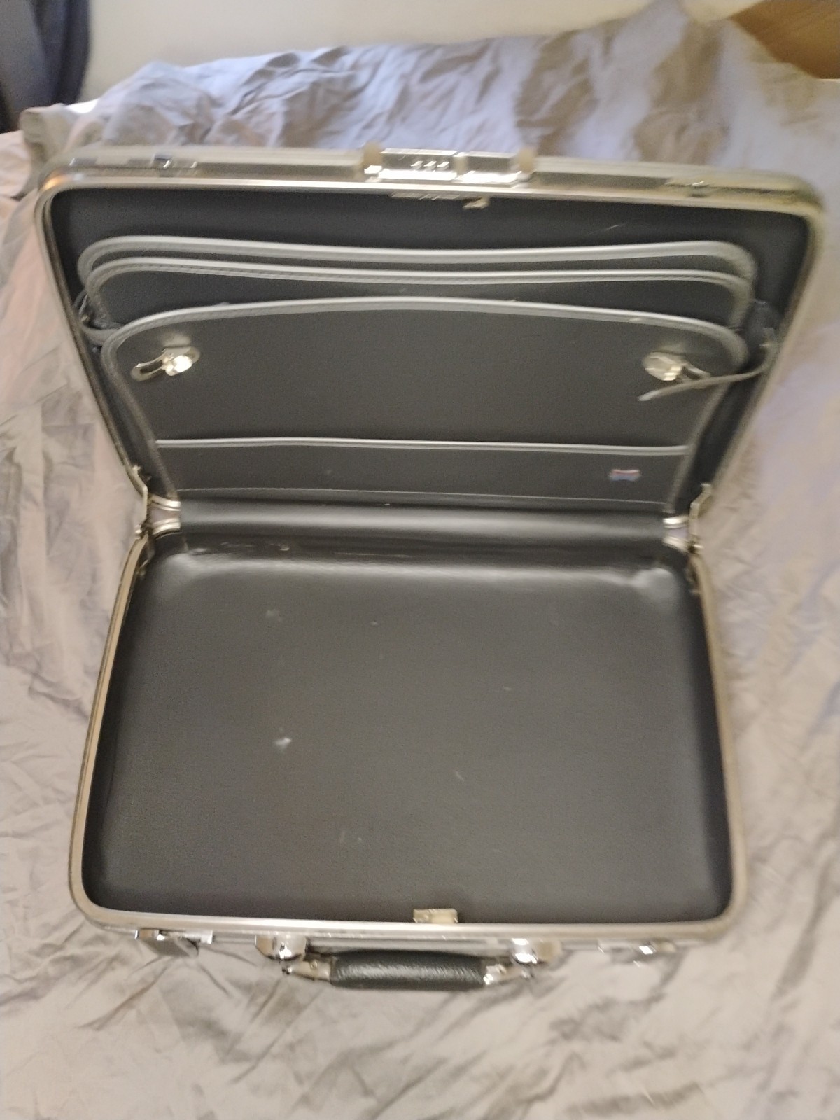 Vintage Charcoal American Tourister Suitcase Briefcase 19x13x4