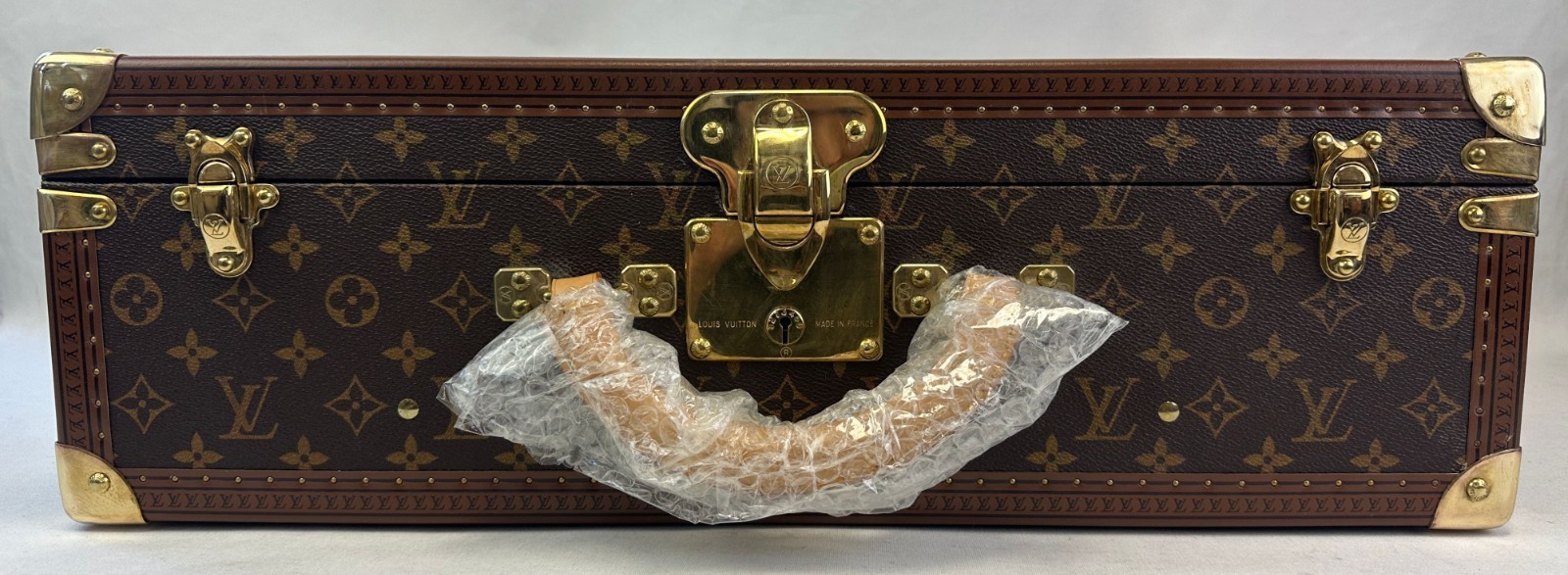 NEW LOUIS VUITTON Bisten 55 Monogram Canvas Trunk Case Luggage Travel M21327