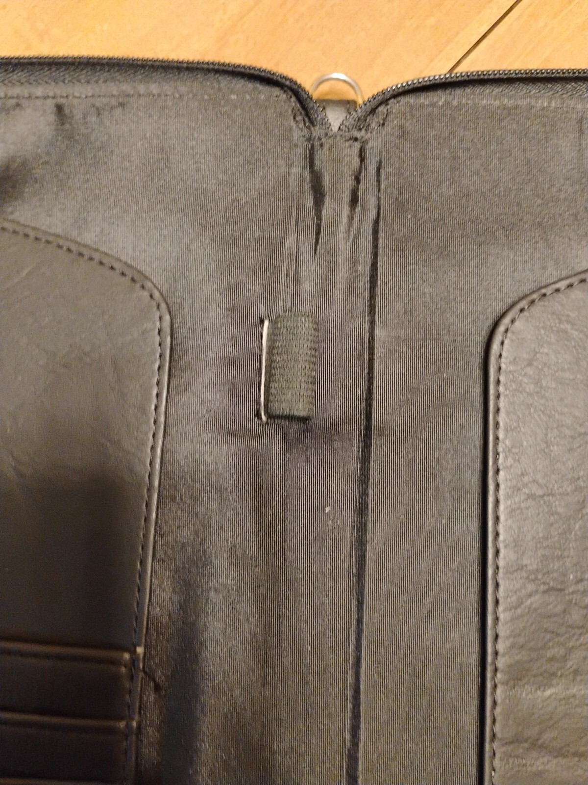 Vintage Delta Vacations Travel Case Black Leather Zipper Close Unique USA Nice