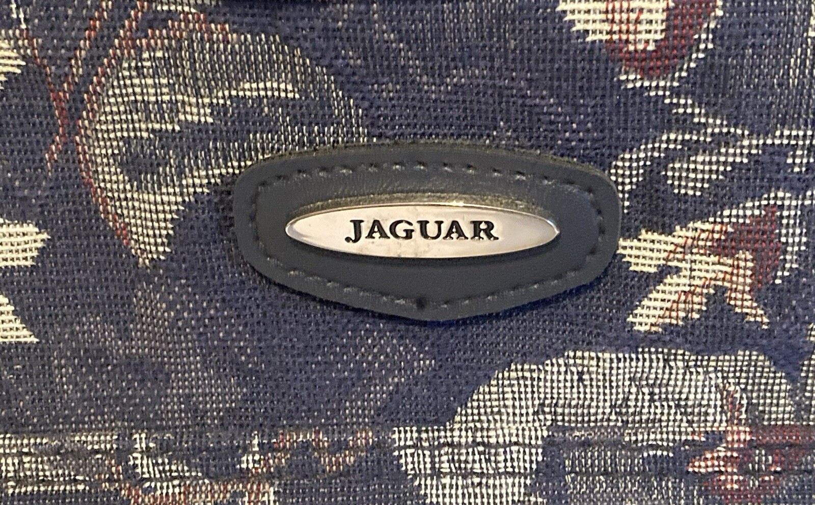 Vintage 1980’s Jaguar Floral Tapestry Zip Travel Bag JC Penny 15”x 9” X 7”