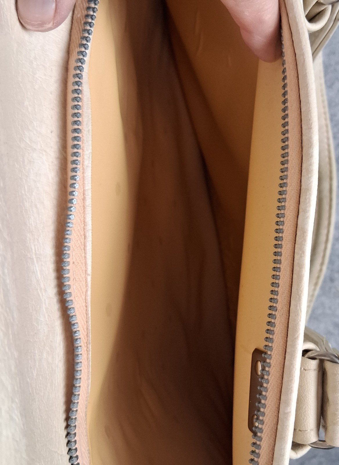Vtg Samsonite Silhouette Beige Carry Overnight Luggage Travel Bag