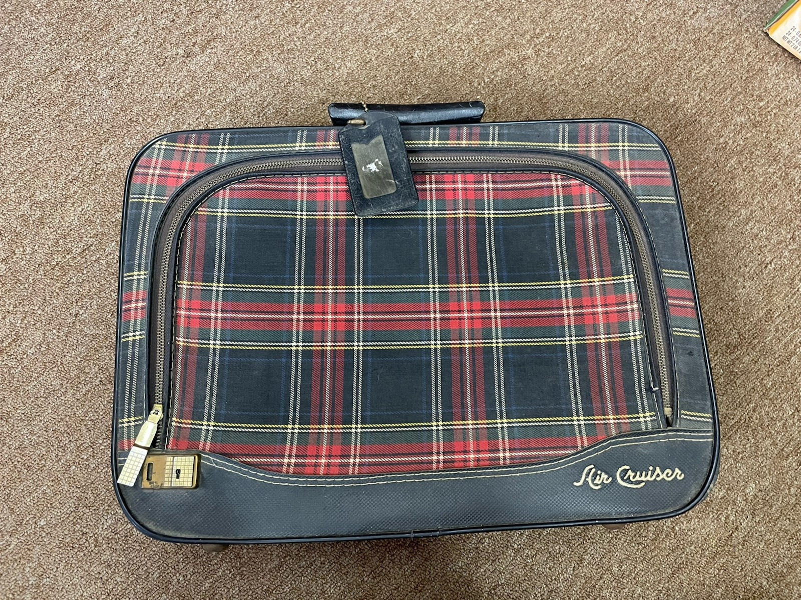 Vintage Leeds Air Cruiser Plaid Suitcase Red Black White Plaid