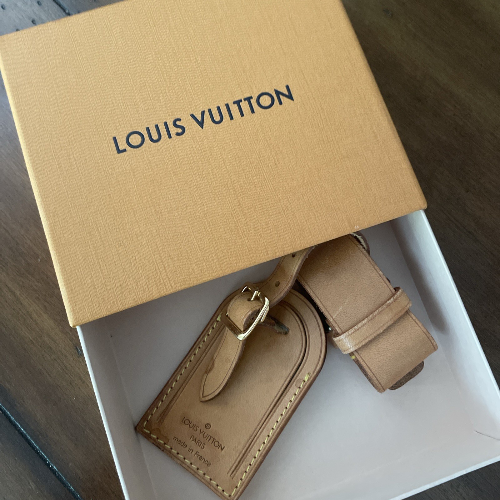 Authentic Louis Vuitton Vachetta Leather Name Luggage Tag And Poignet Set SN921
