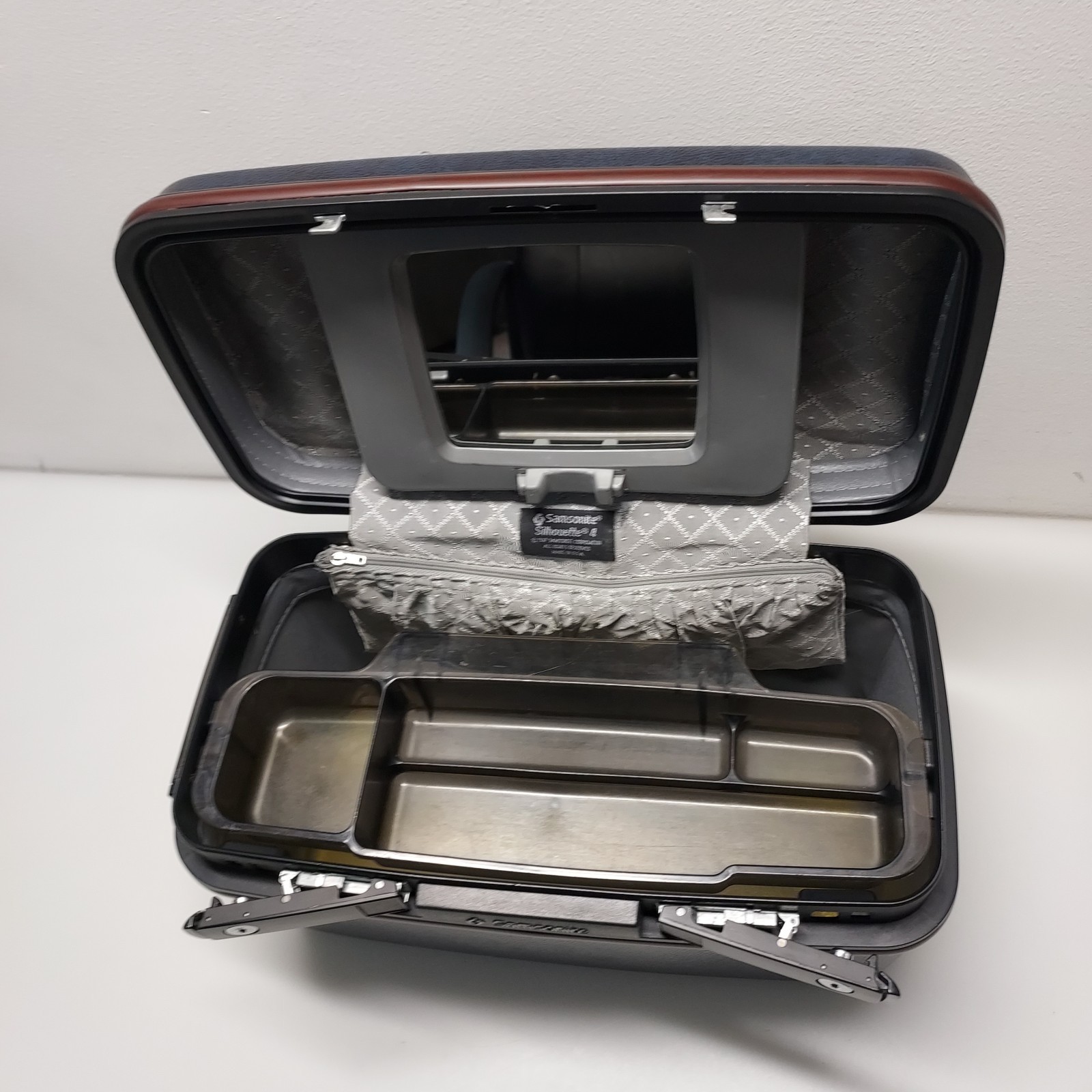 SAMSONITE SILHOUETTE 4 VTG 1987 TRAIN HARD CASE MINT, WITH TRAY MIRROR & POUCH