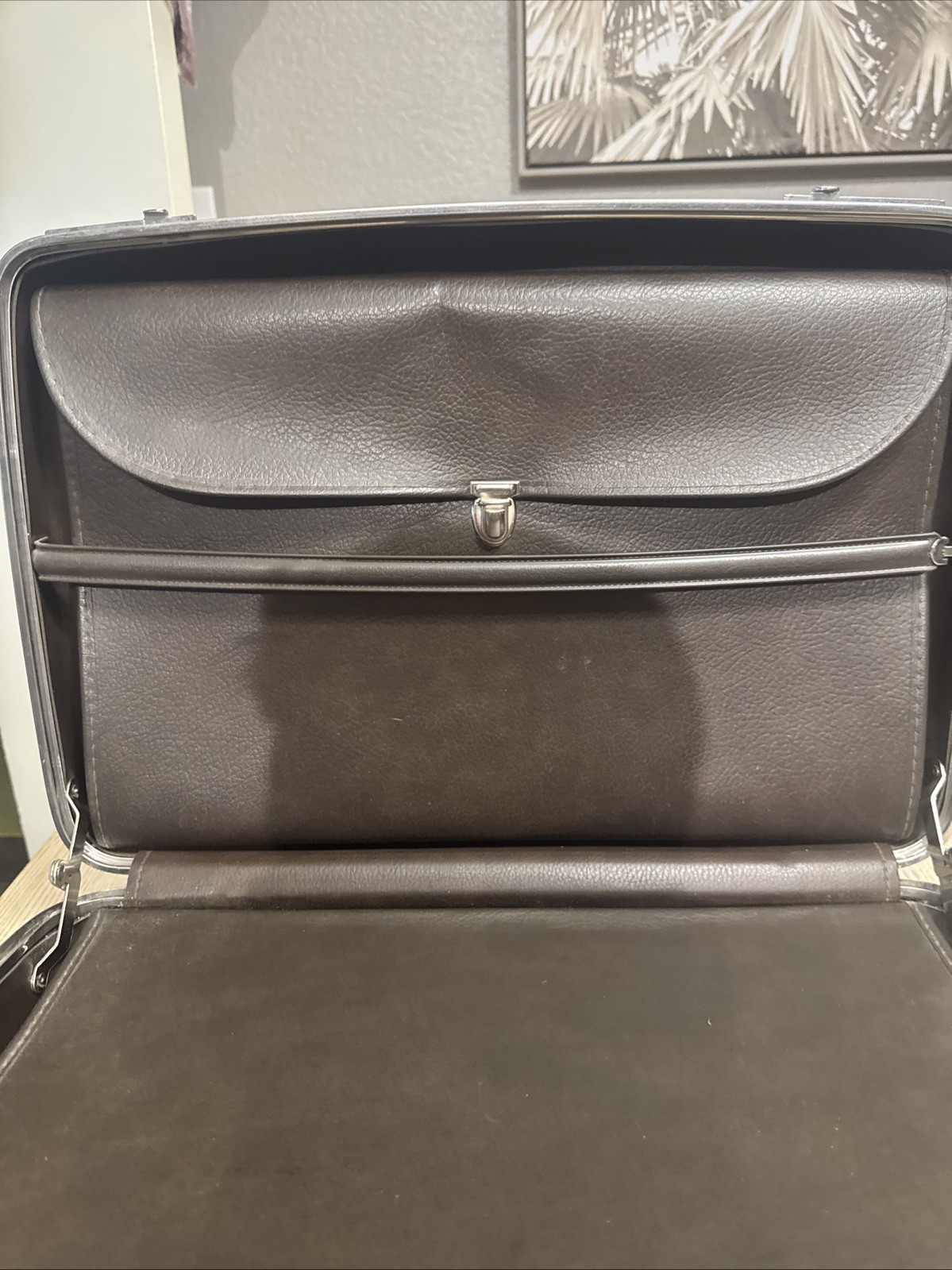 Vintage American Tourister Suitcase Hard Shell Luggage Brown 1970s Travel Prop L