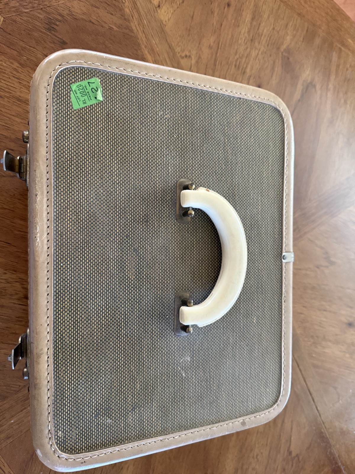 Vintage Travel Train Case Strat-O-Way Luxury Luggage Seattle 1940’s-1950’s