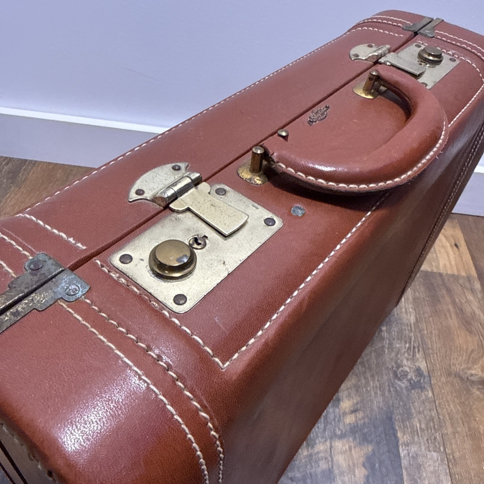 Stylite Phila , P.A. Vintage Leather Bag