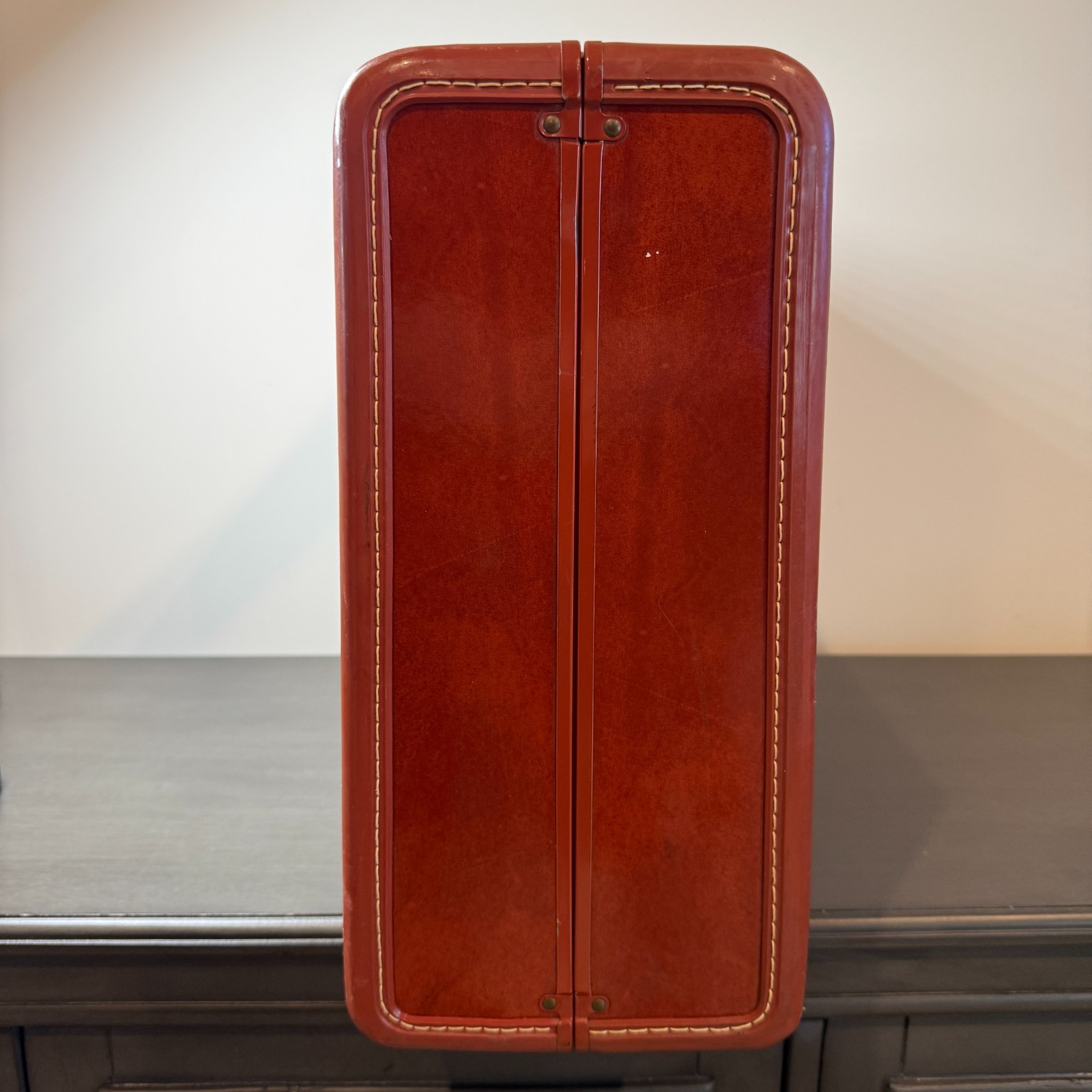 Vintage 1950s Samsonite Streamlite Hard Shell Suitcase Brick Red 21” No Key