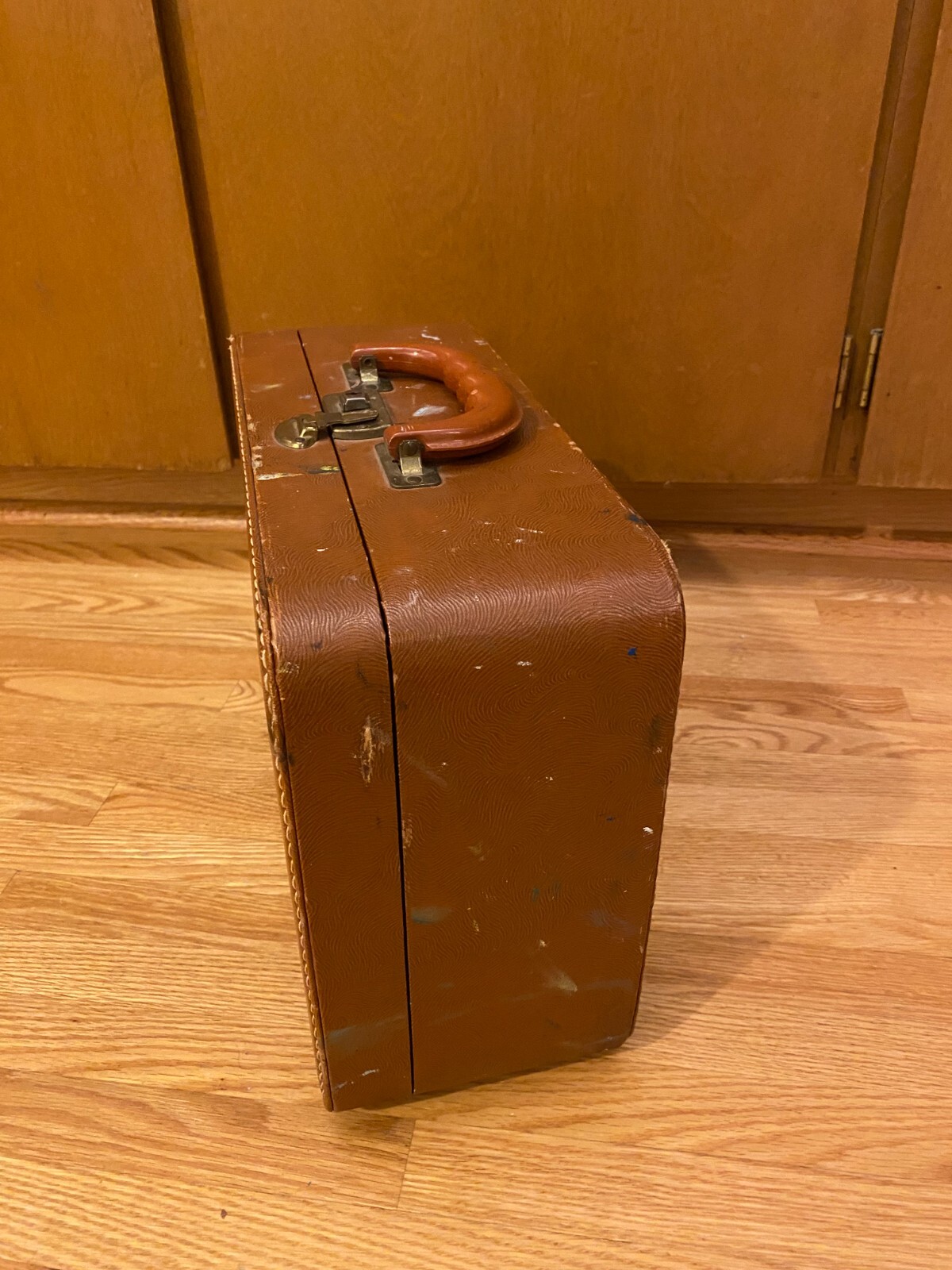 Vintage Congress Luggage Corporation Suitcase 13-1/2″ x 10″ x 5-1/2″ with Mirror
