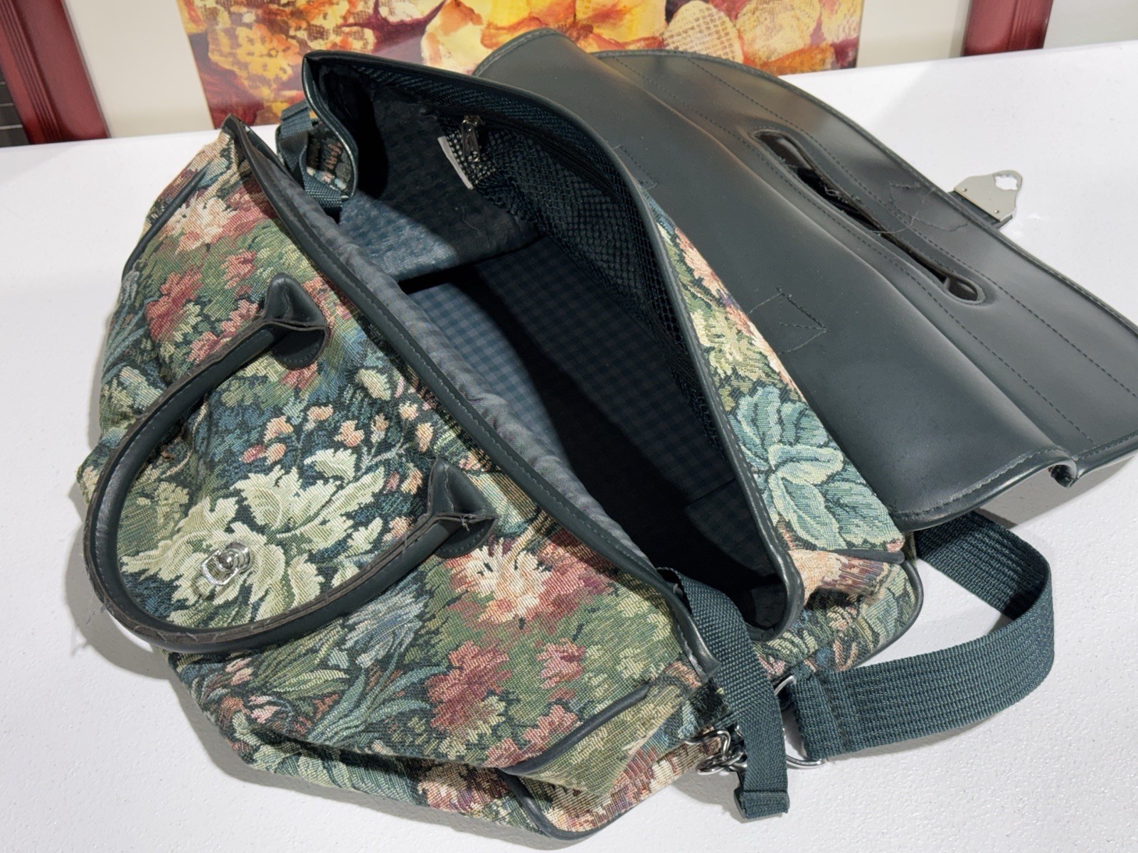 Vtg Atlantic Tapestry Floral Leaf Carry-On Bag Duffle Luggage w/ Shoulder Strap