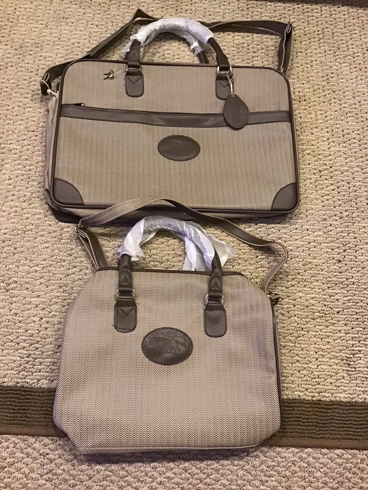 2 Heartland USA Traveler Matching Bags – Suitcase & Duffel – 1987 Avon Exclusive