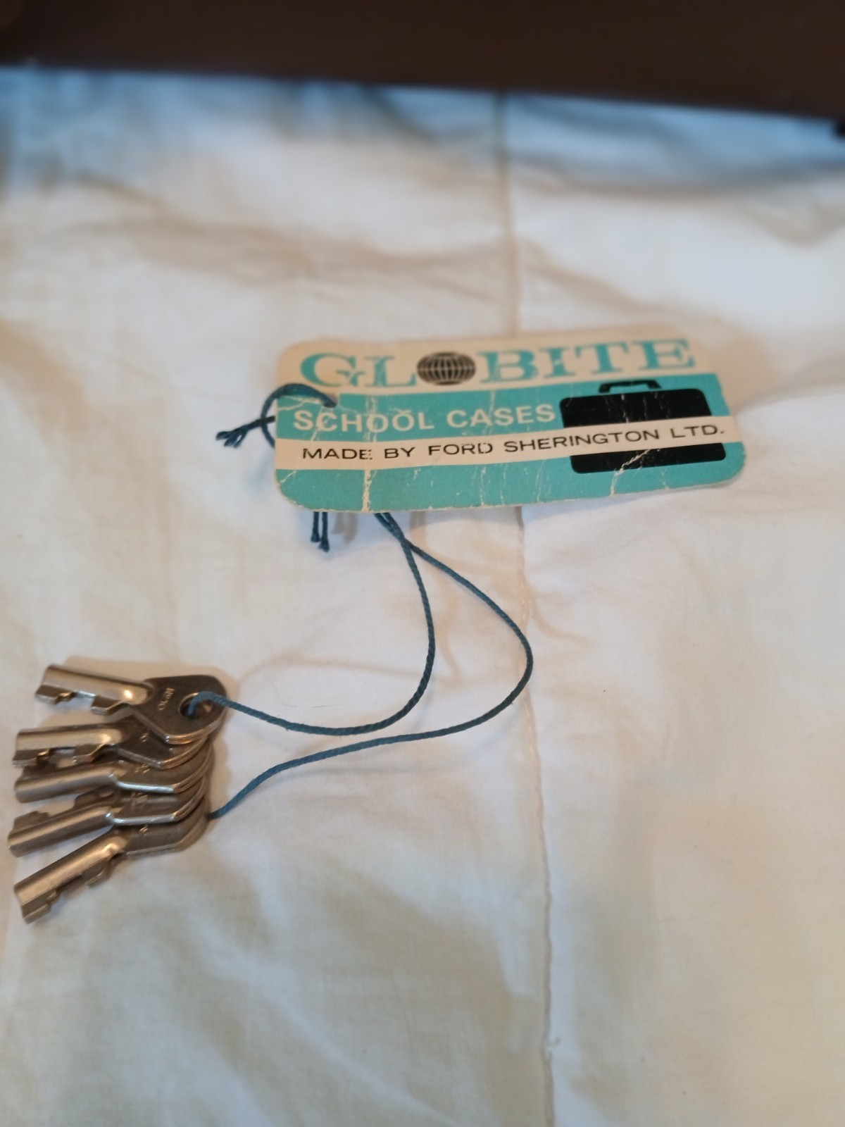 Set Of 4 Globite School Cases Vulcanised Fibre Cheney Hinges Ford Sherington NSW