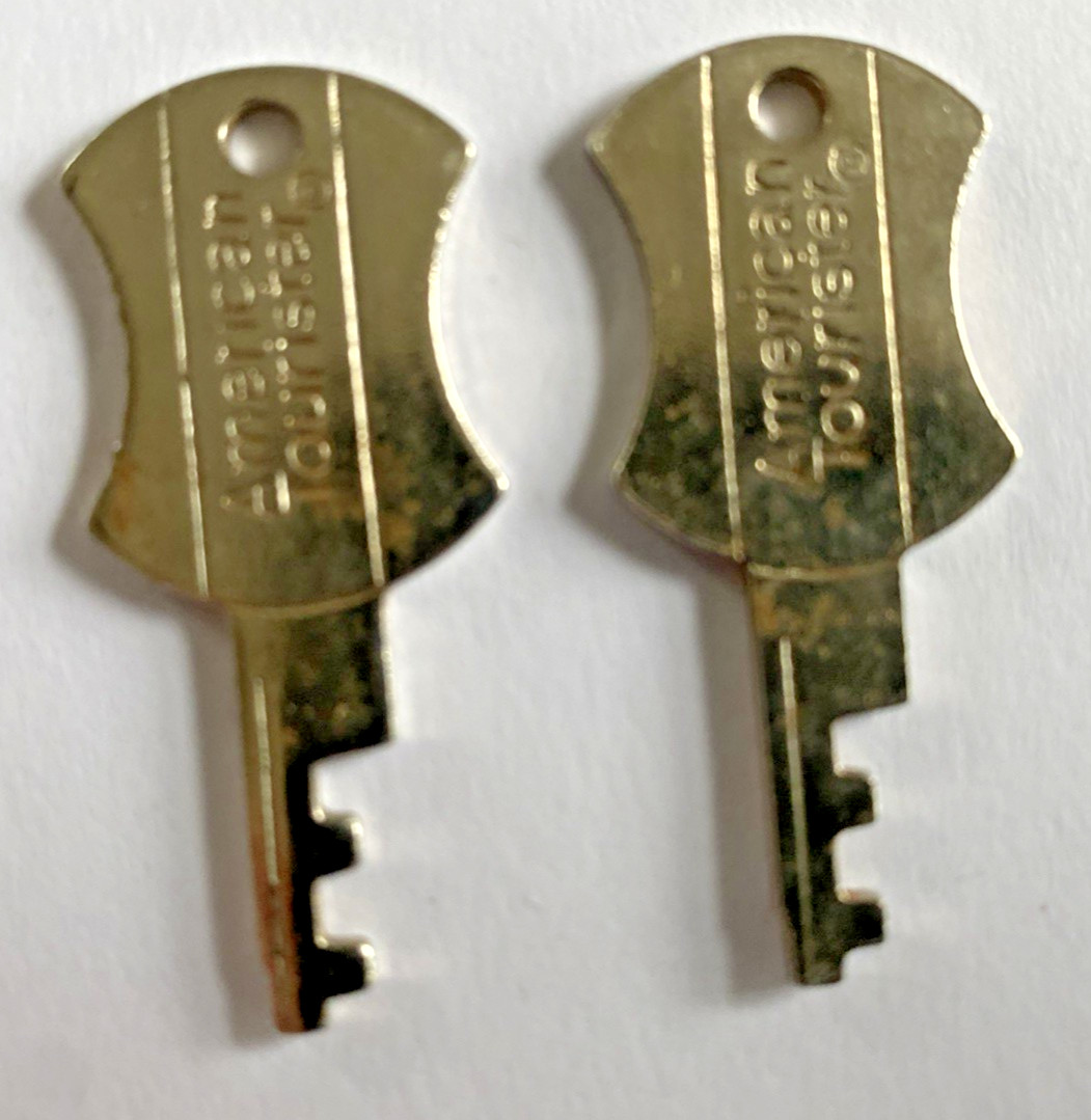 2 AMERICAN TOURISTER LUGGAGE KEYS free shipping