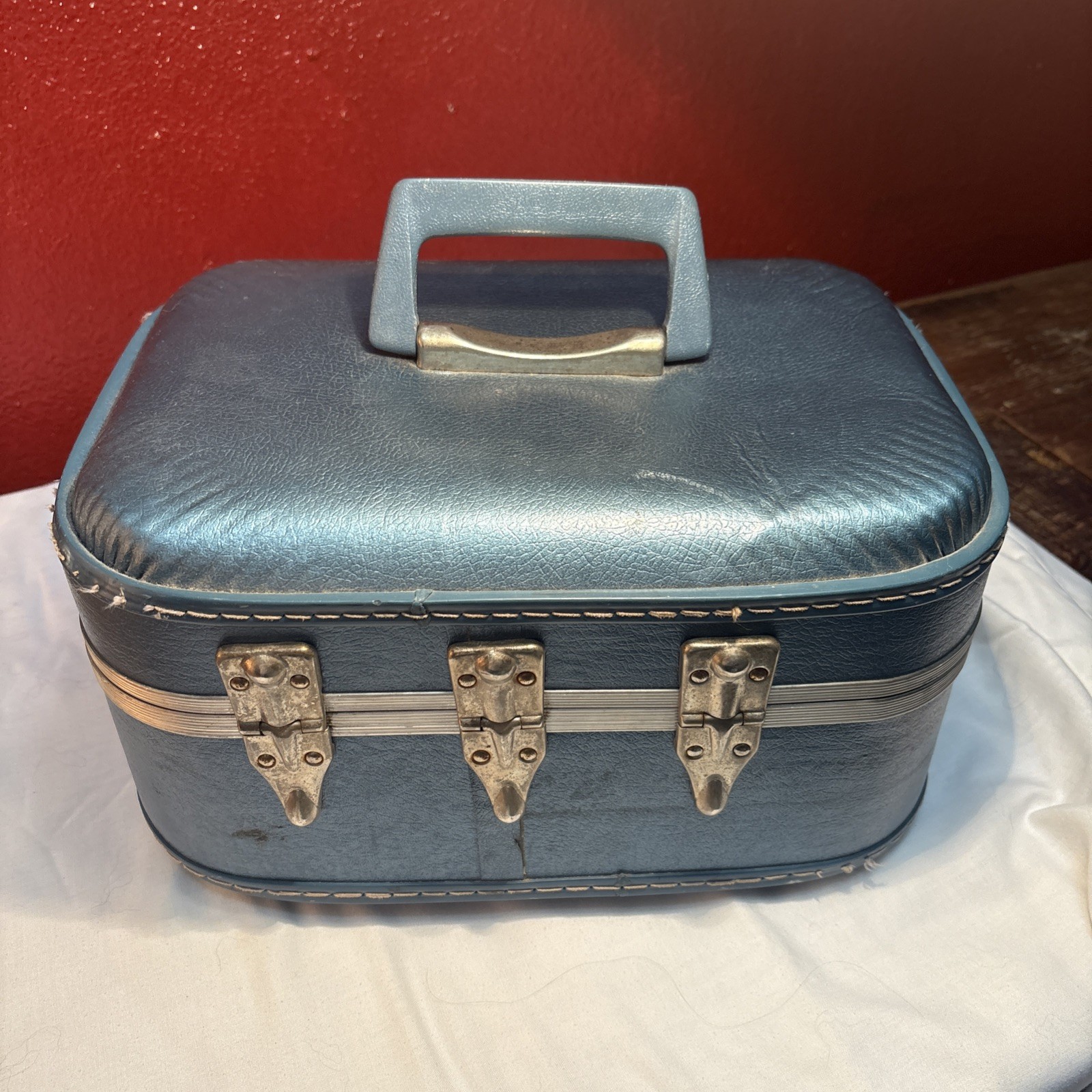 Vintage Toilertry Suitcase Travel Bag Luggage Blue Canvas