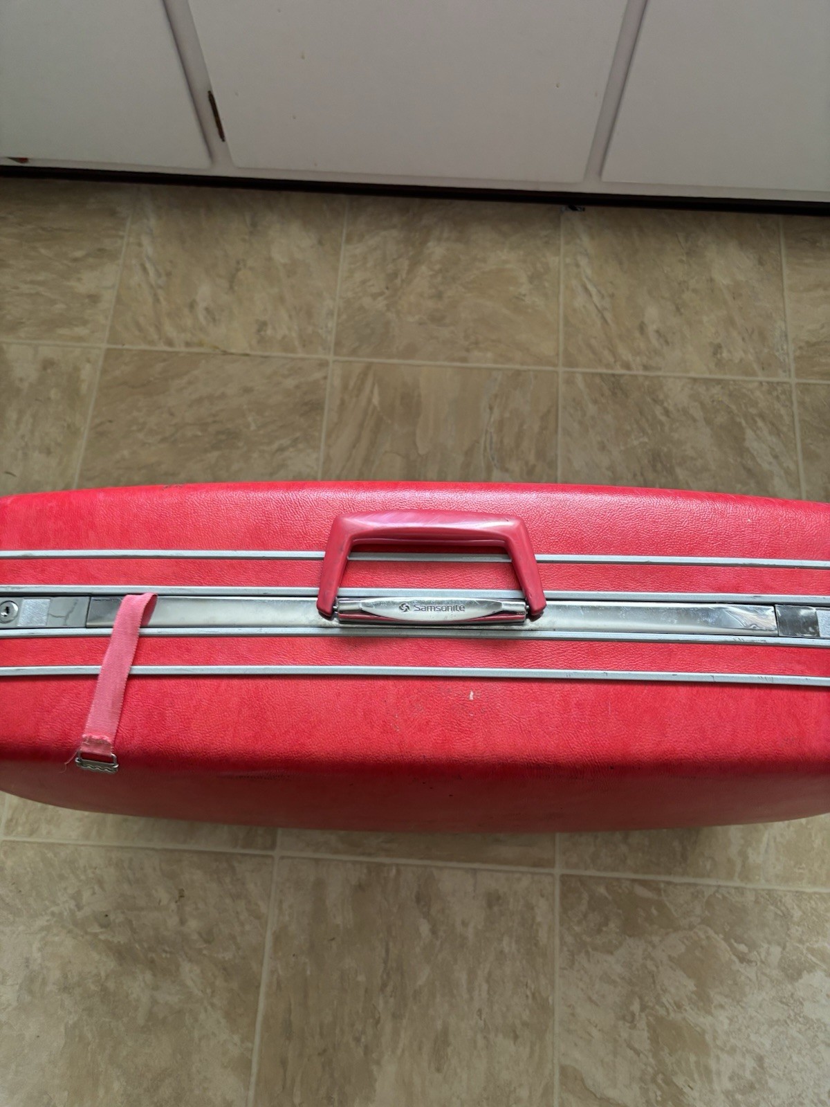 Samsonite Hard Shell Pink Marbled Suitcase 1960s -slightndamage