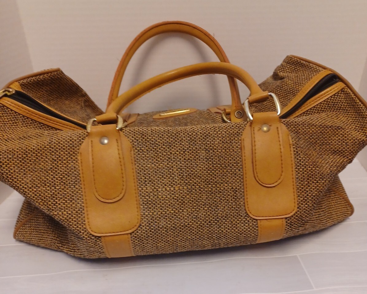 Vintage Fifth Avenue Brown Tweed and Leather Overnight Bag 17.5″x11″X9″ 1950’s