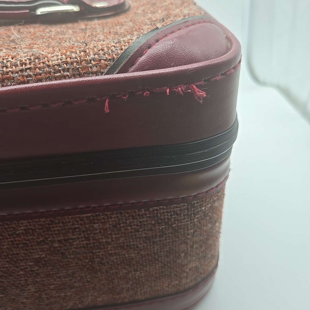 Vintage Train Case Burgundy Tweed with Tray & Mirror 12.5 X 8 X 7.5 Unbranded