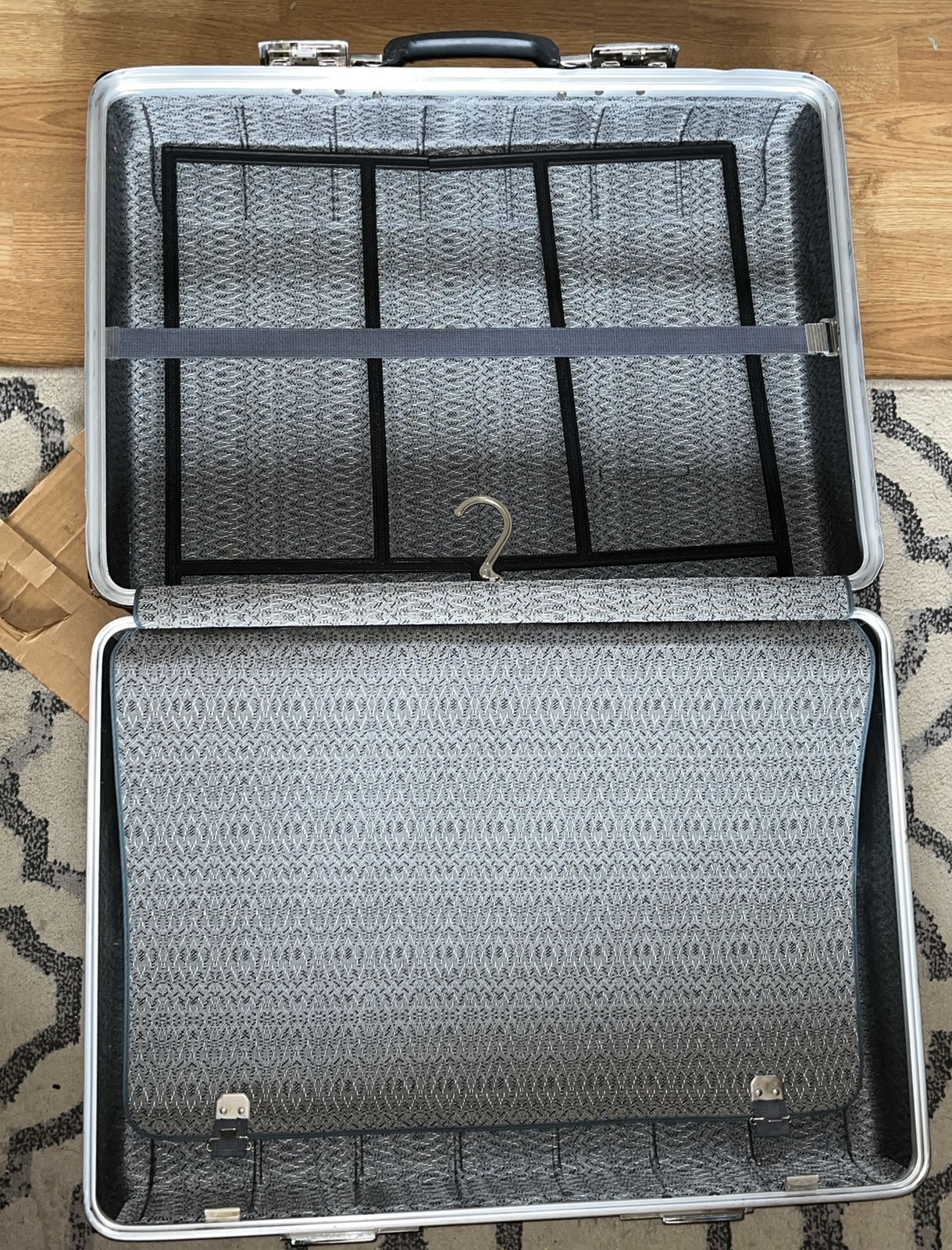 Starflite Molded Luggage 2- Suiter CHARCOAL vtg 1960s Mid Century Modern -No Key