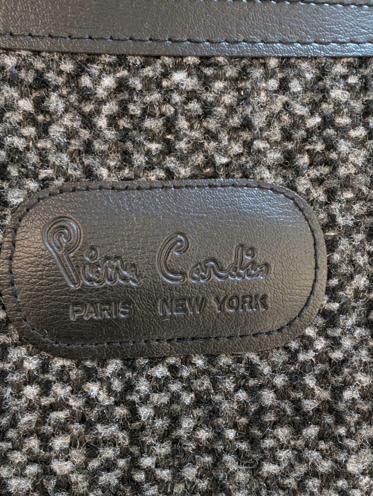 VTG Pierre Cardin The Tweed Collection Suitcase 28″ Pullman Wheels Luggage READ