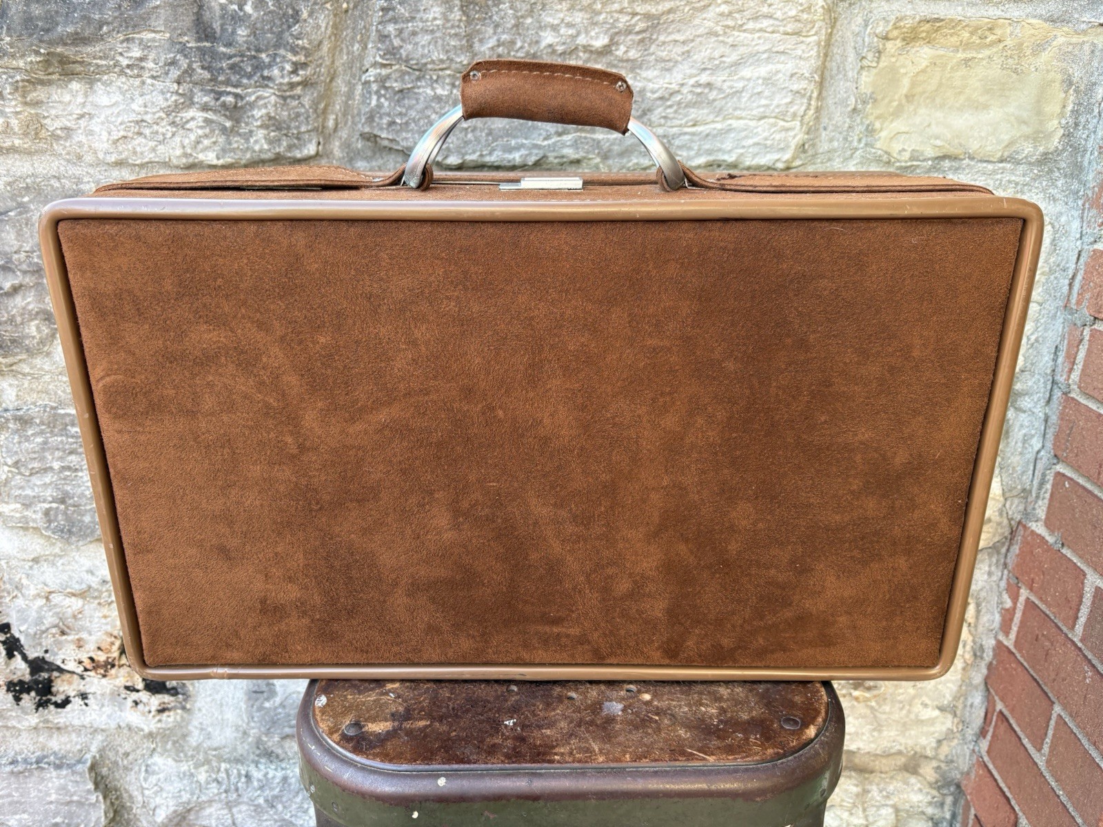 VTG 60s MCM Hartmann Belted Brown Leather Suede Suitcase 21”x12”x7” Key Luggage
