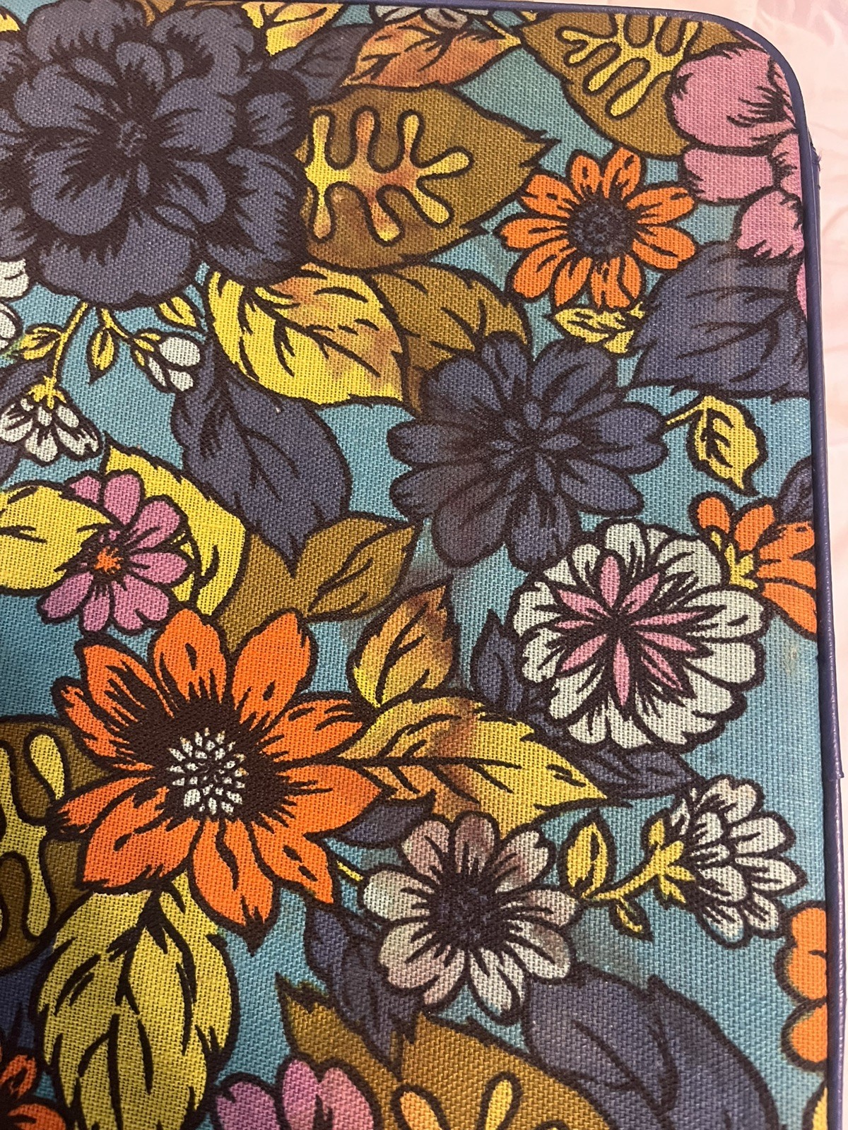 Vintage Bantam by Travelware Floral Suitcase Carry On Retro 60s 70s Blue Flower