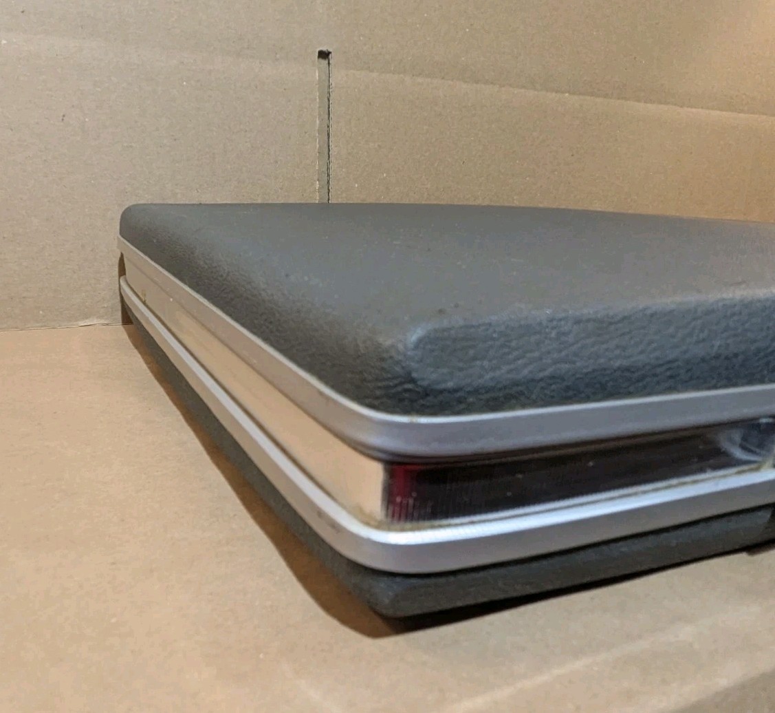 VTG Samsonite Slim Hardsided Briefcase Attaché Case Charcoal Gray 70s 80s NO KEY