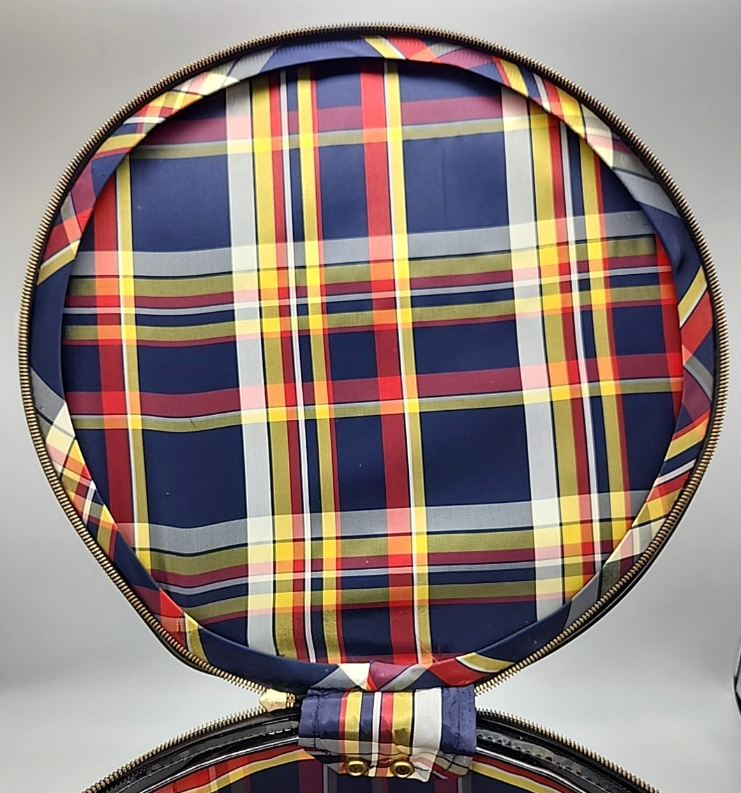 Vintage Lark Droutman NY Round Black Hat Box Train Luggage Plaid Interior