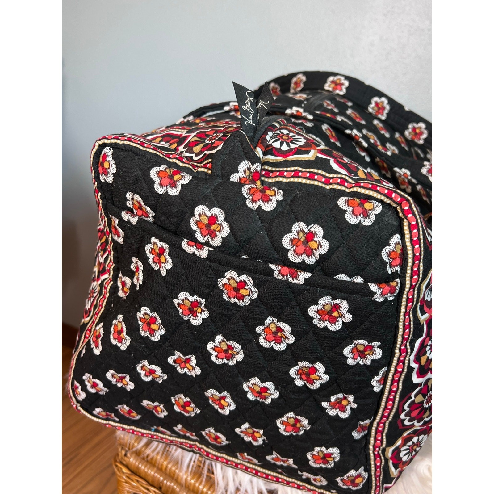 Vera Bradley Pirouette Ribbons Extra Large Bag Duffle Red Black Vtg XL Retired