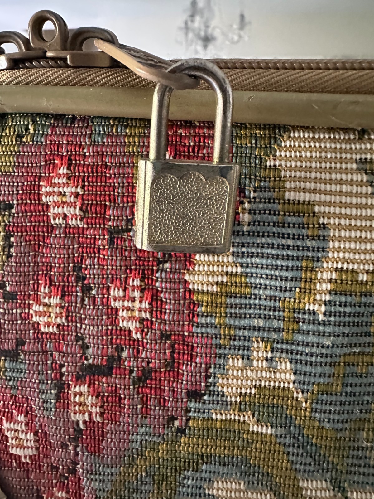 Vintage Floral Tapestry Rolling Garment Bag Suitcase | 80s Travel Luggage | Boho