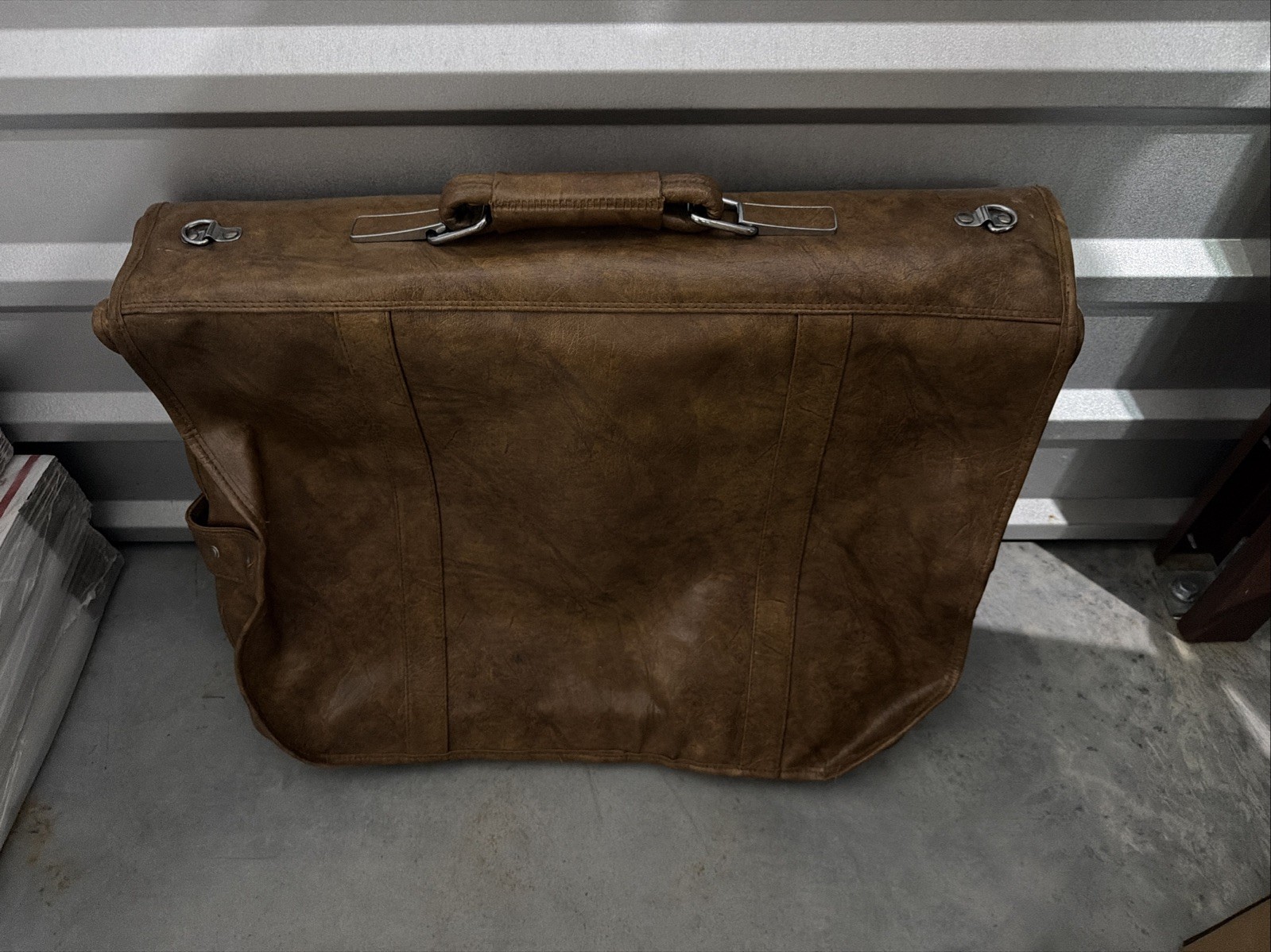 Vintage American Tourister Escort Garment Bag Faux Leather Brown Suit Carrier *