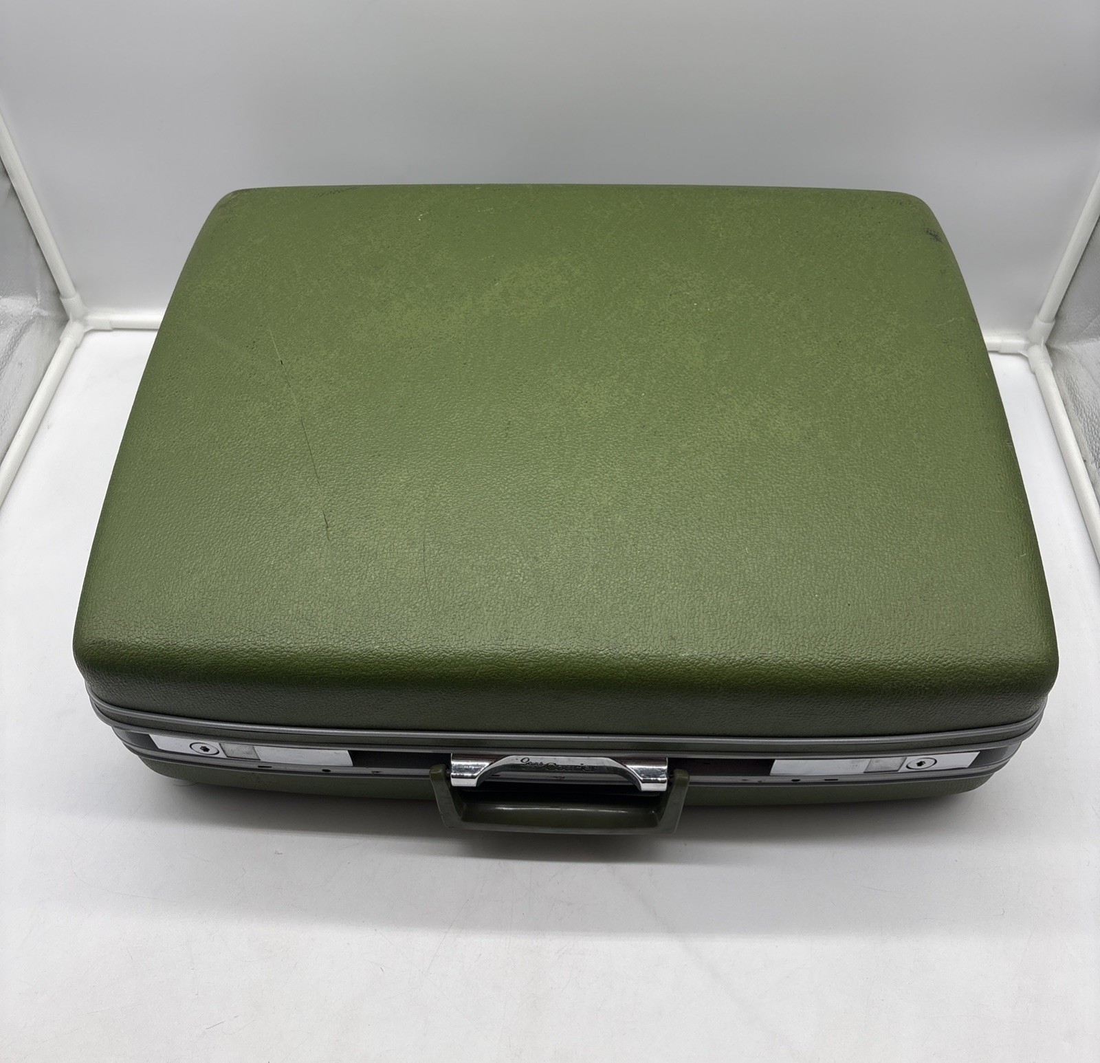 Vintage Sears Courier Hard Case Luggage Suitcase – Olive Green
