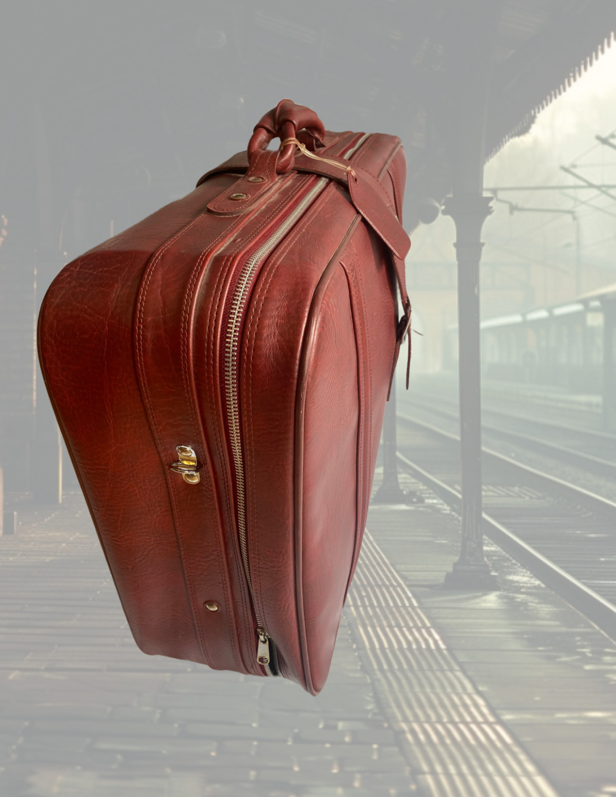 Rare Antique Leather Luggage Burgundy 5 piece set New Vista includes keys
