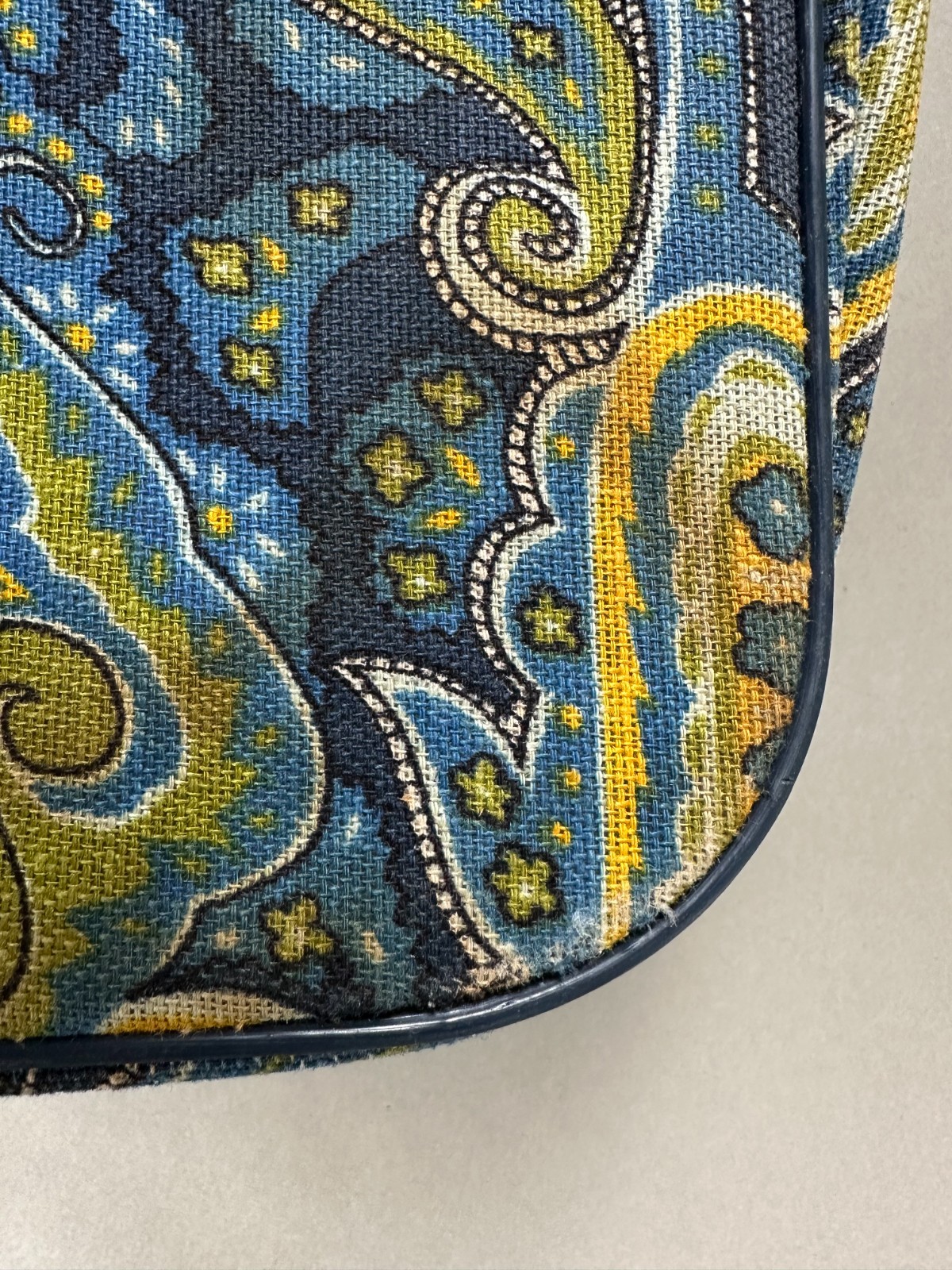VTG Paisley Suitcase 60s 70s Travel Bag Case Retro Paisley Made in Korea