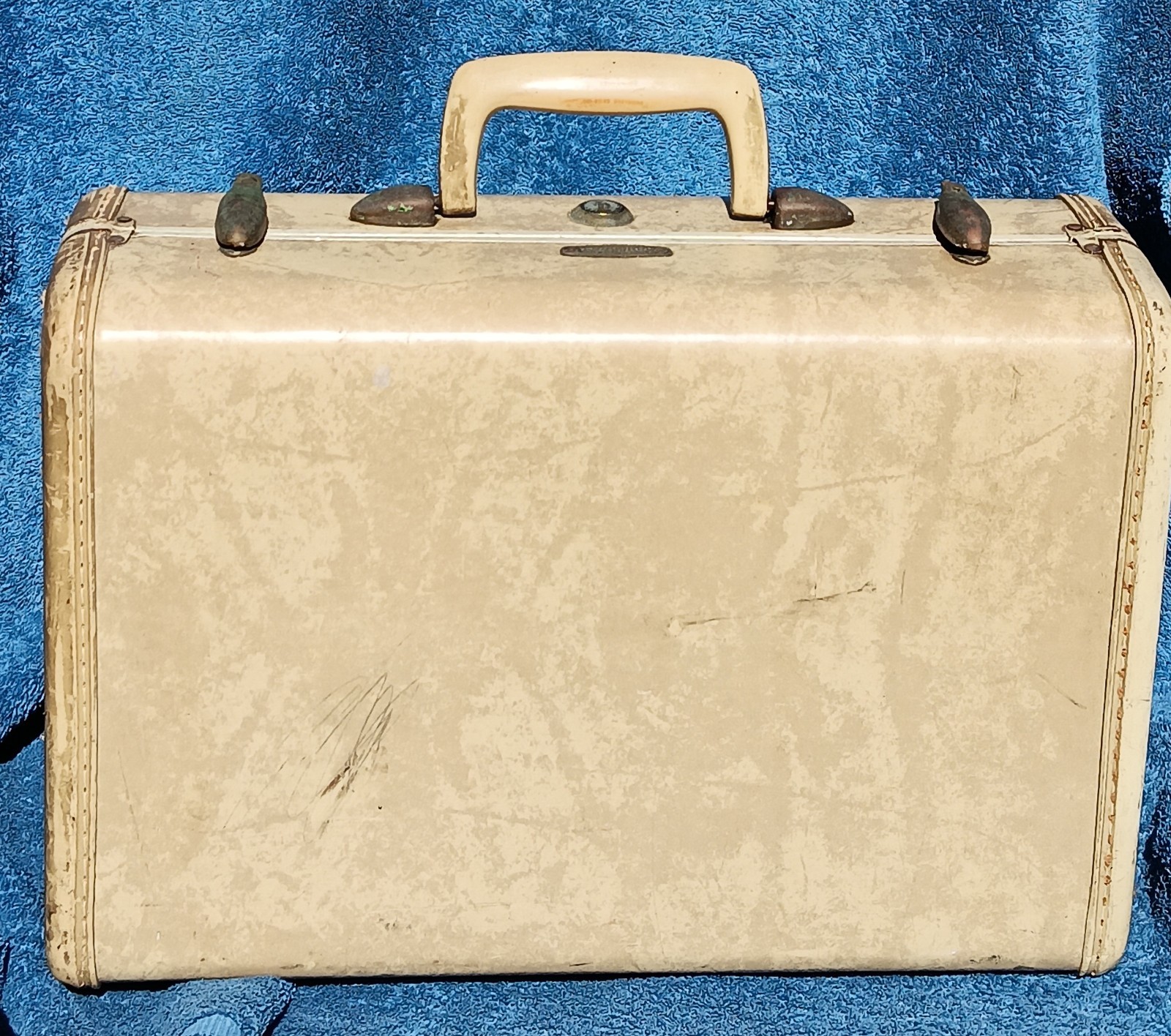VTG 1950s Samsonite Shwayder KEY Mrble Cream Suitcase Luggage 4521 15″ x 10 x 7