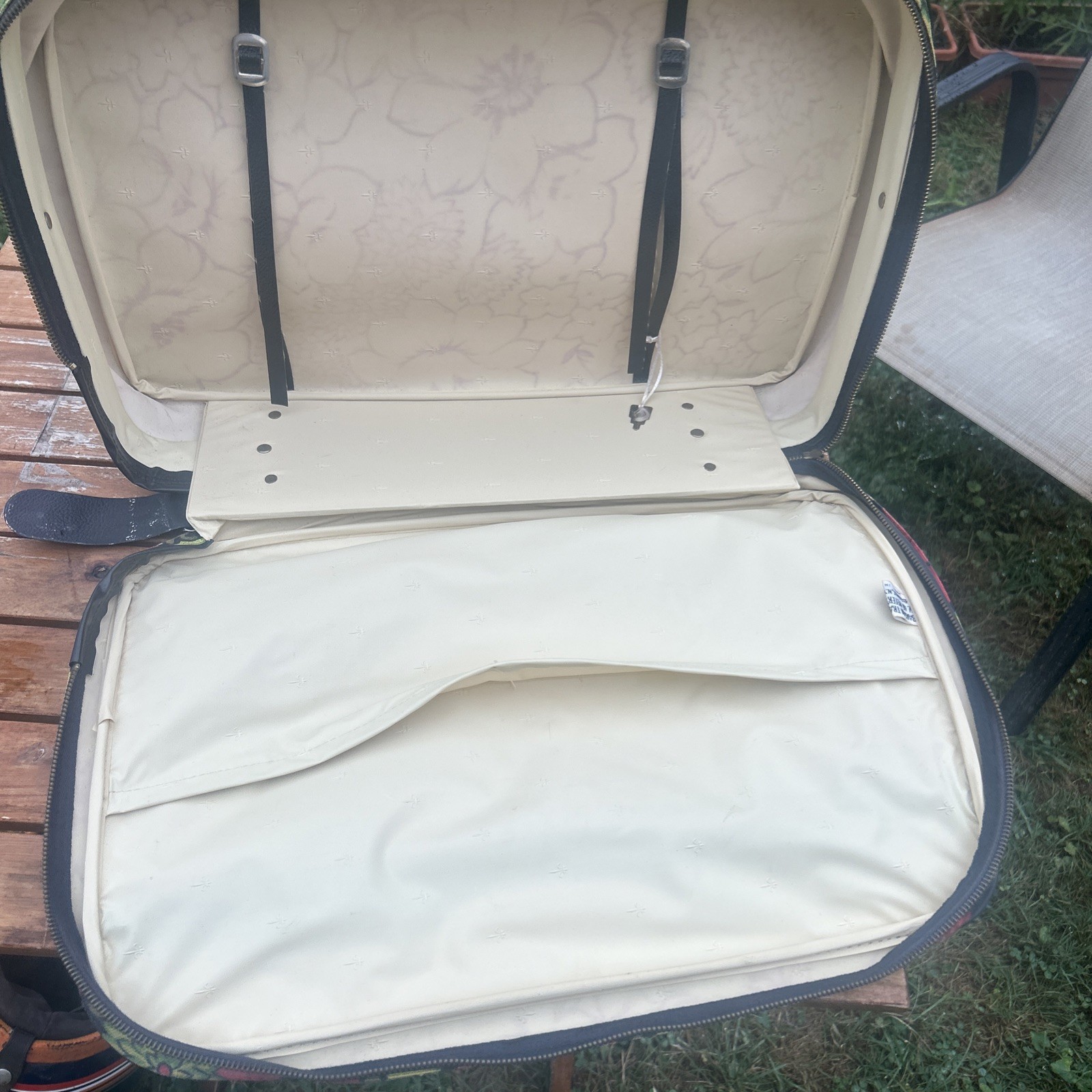 Vtg 1960s Bantam Travelware Floral Canvas Suitcase Carry On Boho/Mod