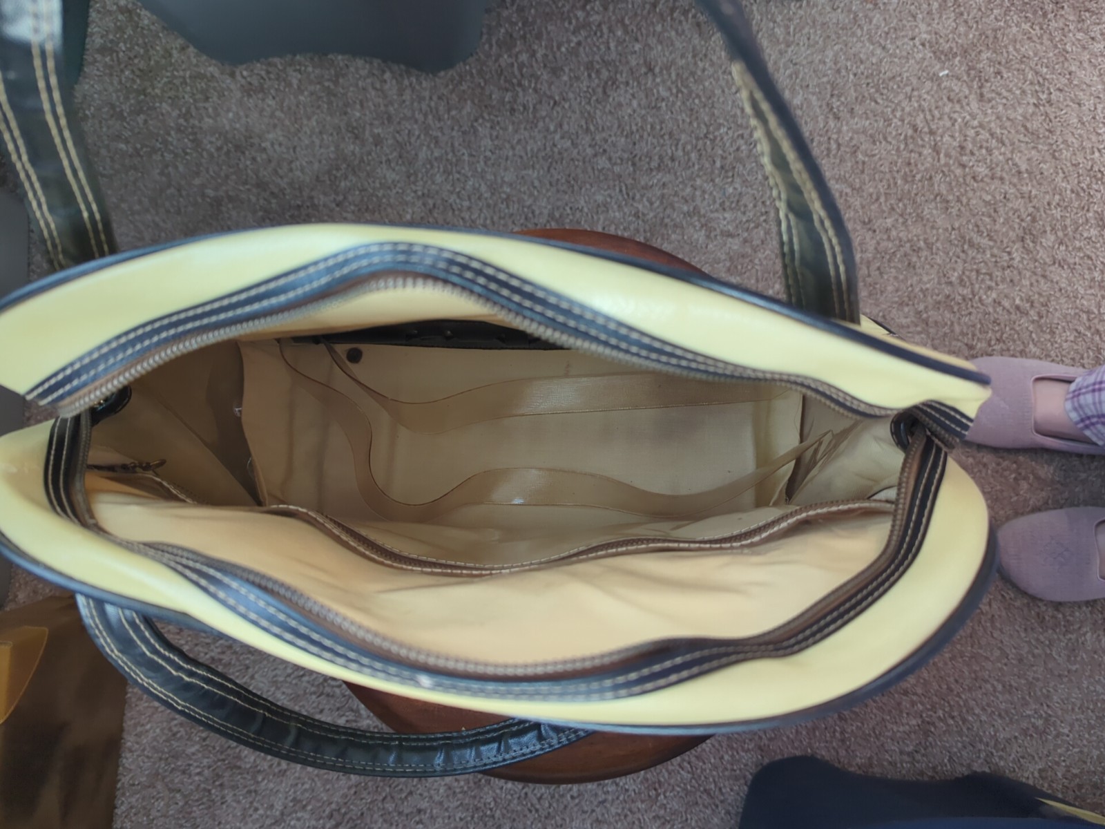 Lark Vintage Vinyl Tote Bag 50’s 60’s Yellow & Black