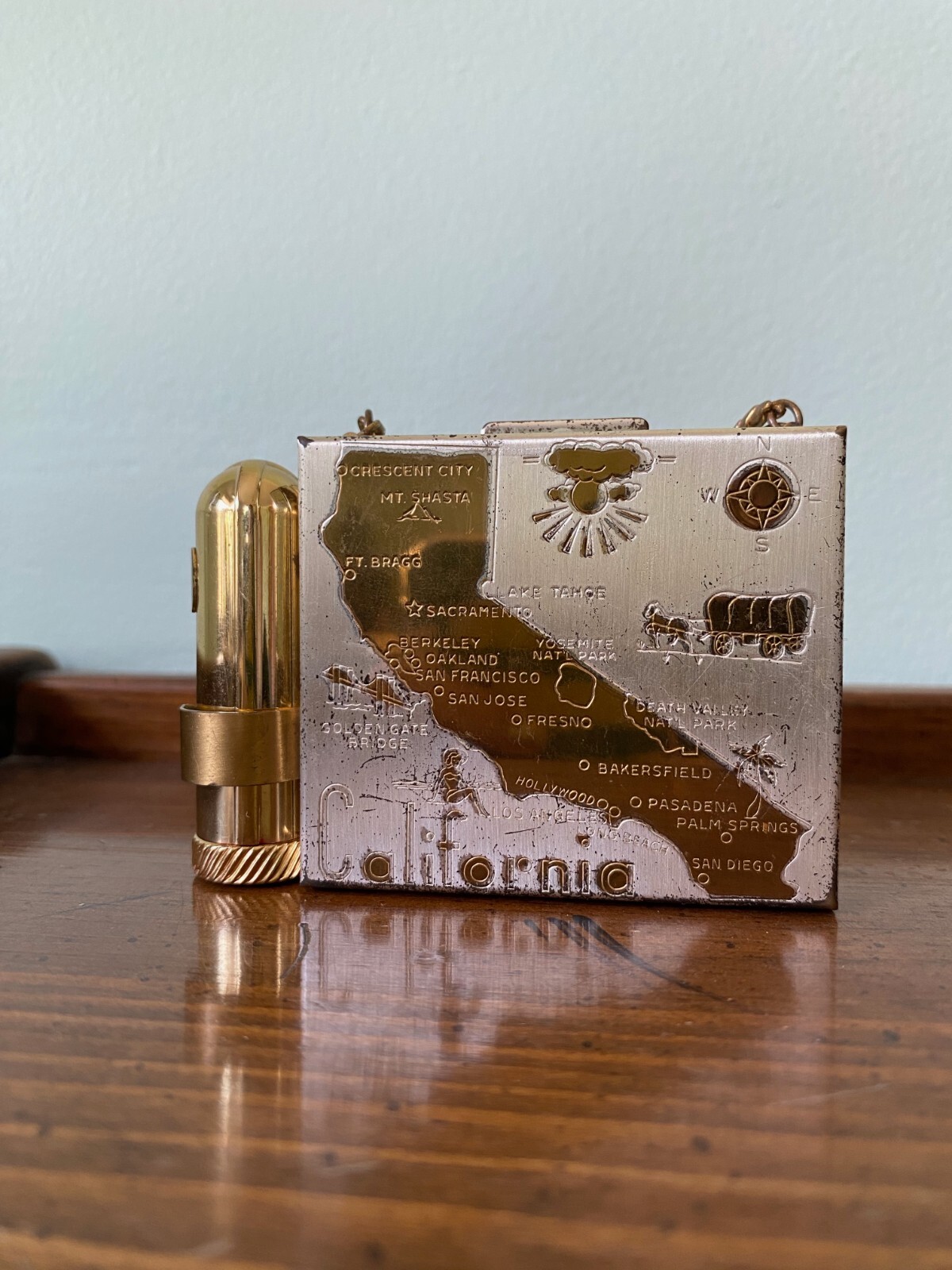 Vintage 1950s California Map Souvenir Gold Mini Makeup Vanity Case Minaudiere
