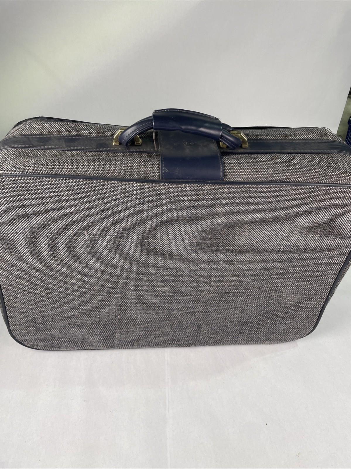 Vintage Fifth Avenue Luggage Blue Tweet Suitcase
