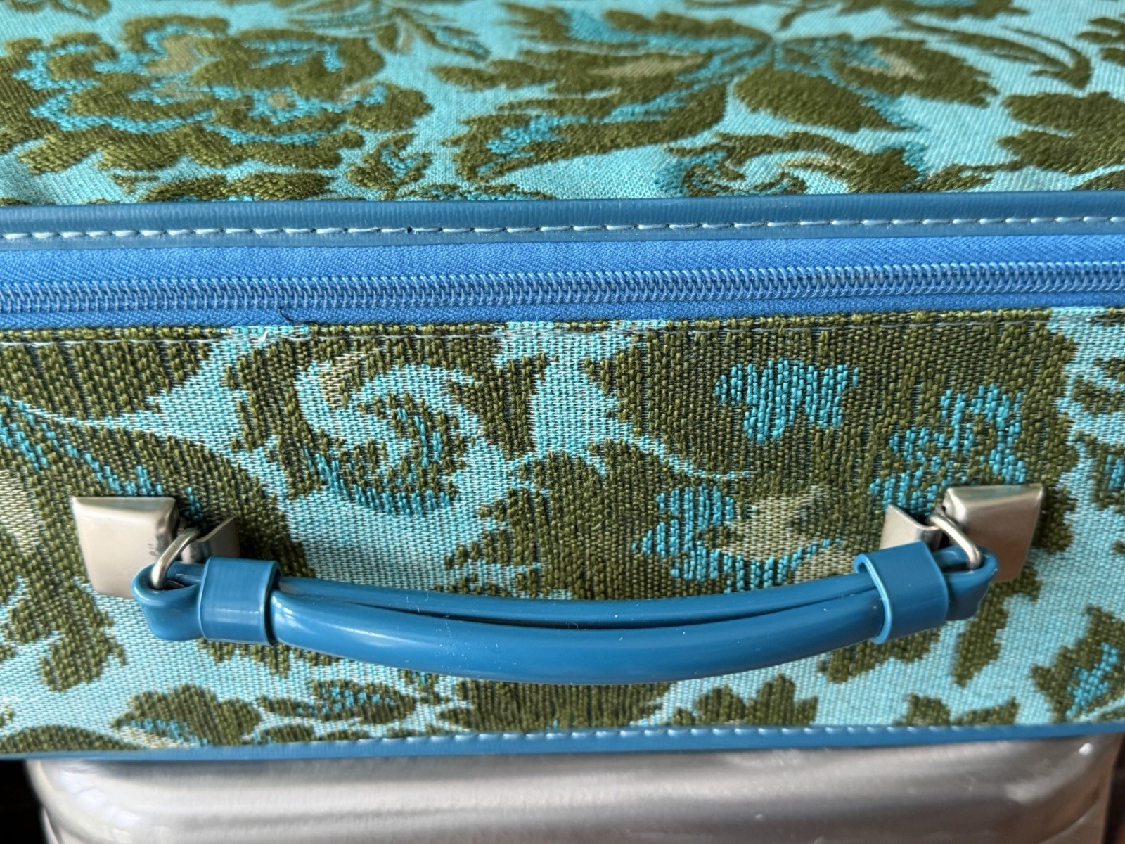 Vintage Pretty 70s Avon Lady Sample Case Floral Tapestry Small Suitcase Carry On