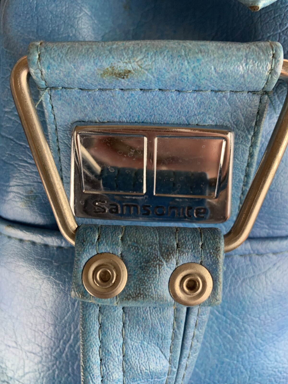 Samsonite Vintage Blue Overnight Carry On Bag with Strap