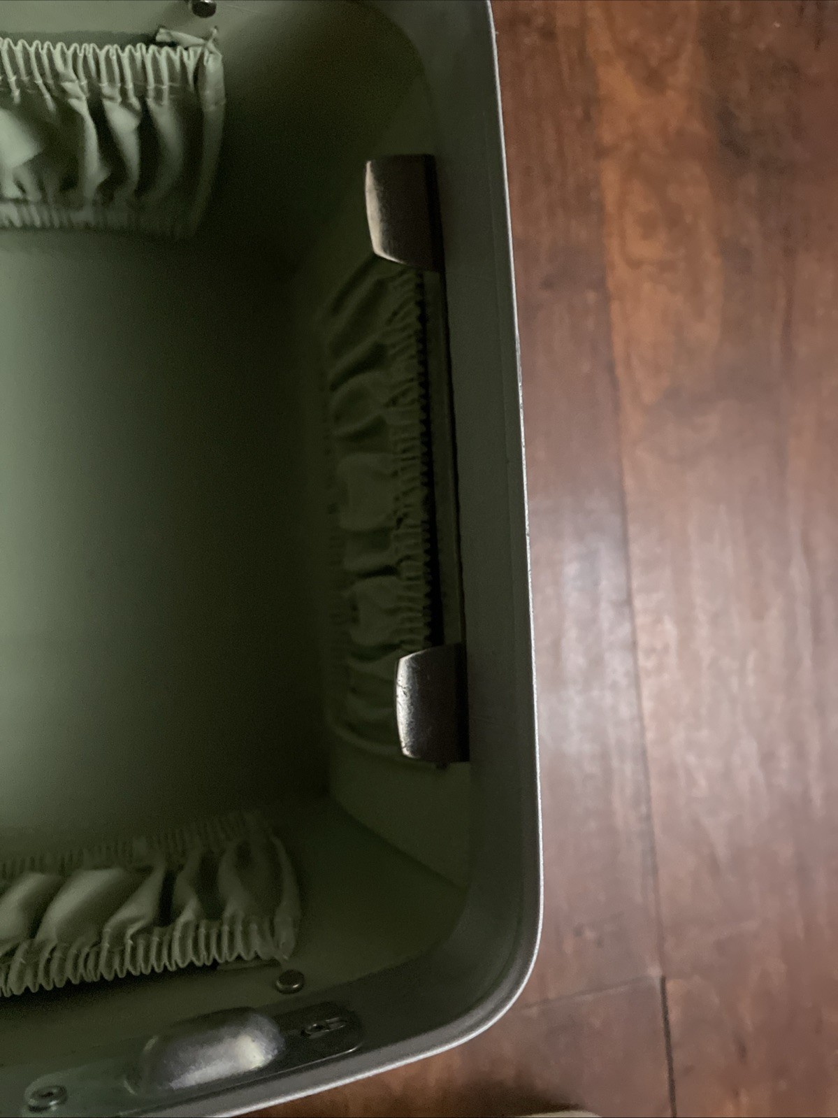 Samsonite Vintage Green Royal Traveller Medalist Cosmetic Makeup Case No Key GC