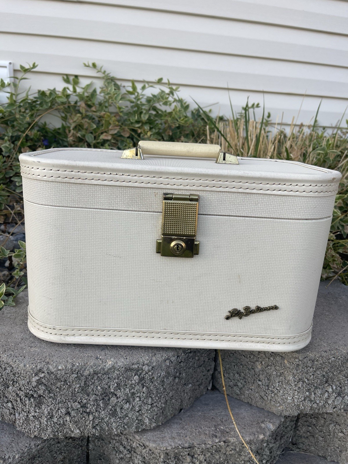 Lady Baltimore Starline Vanity Train Case w/Mirror 1950s Vintage Travel Suitcase