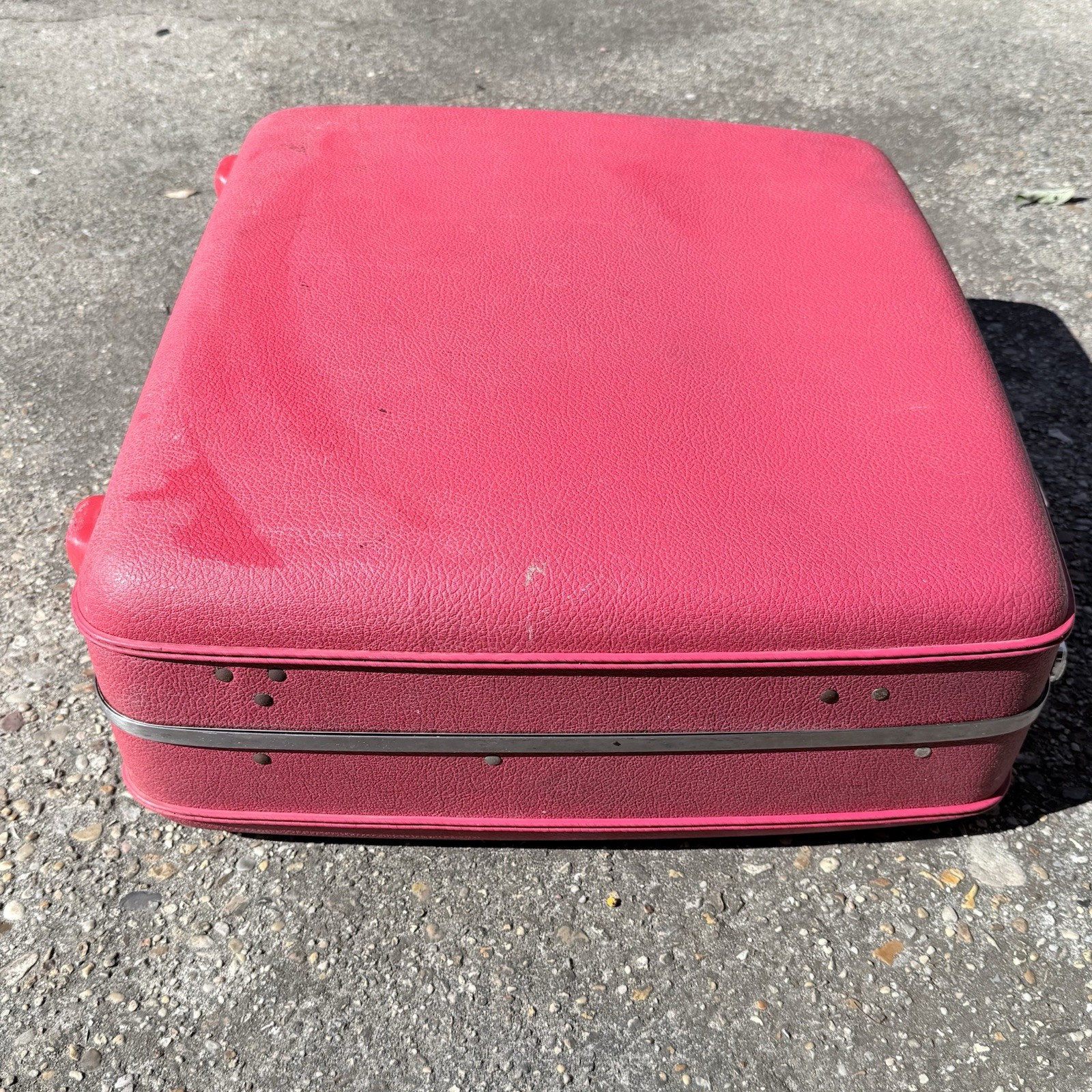 Vintage American Tourister Tiara Hard Shell Luggage Set 2pc Red Plastic USA