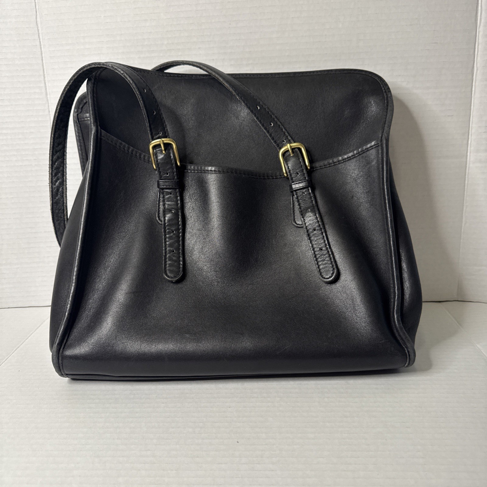 Leeds Vintage Black Leather Tote Handbag Purse Adjustable Straps 13x11x4
